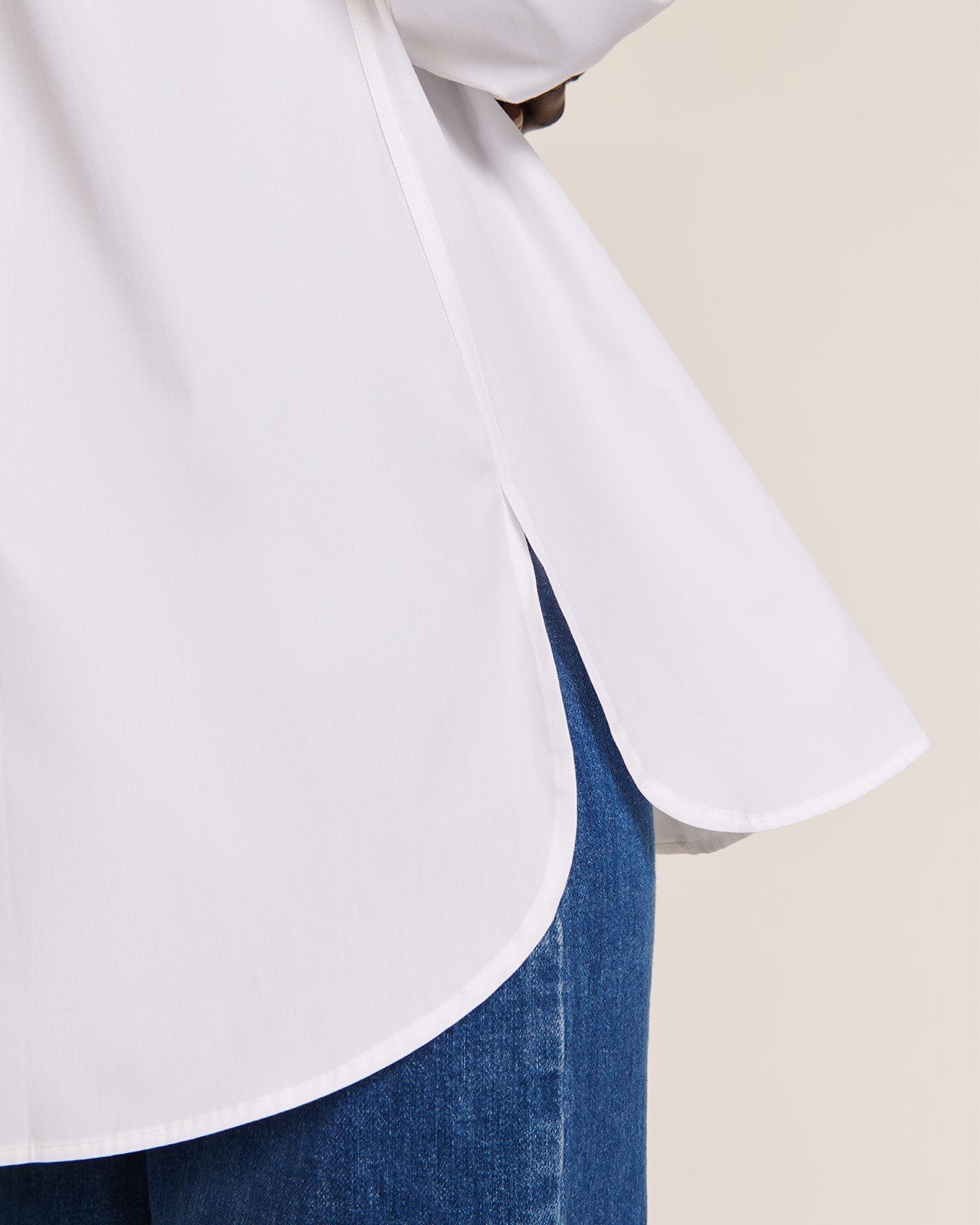 Chemise brodée en coton bio | blanc "chemise l'amour est déclaré blanche"