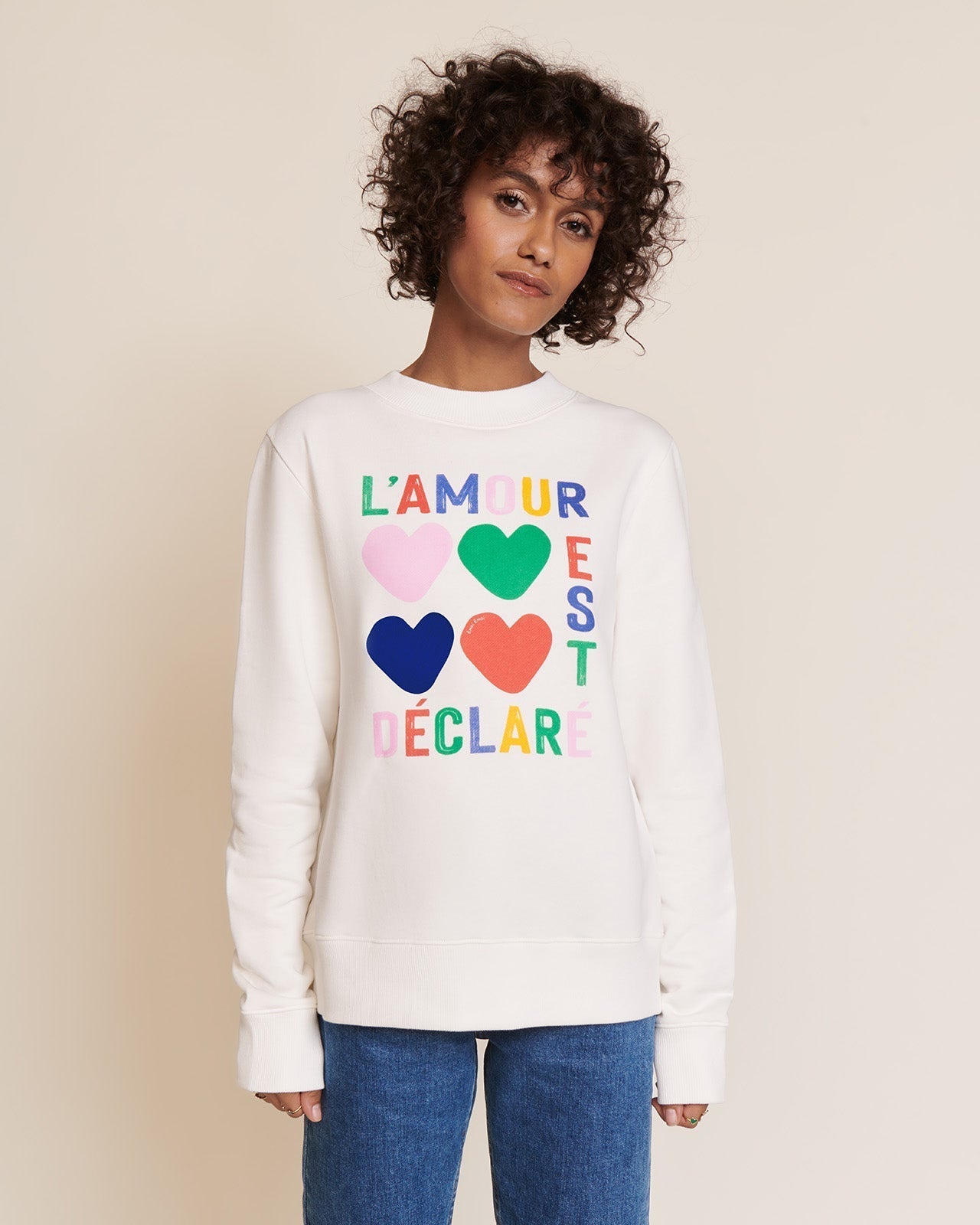 Sweat brodé en coton bio | multicolore "sweat l'amour est déclaré multicolore"