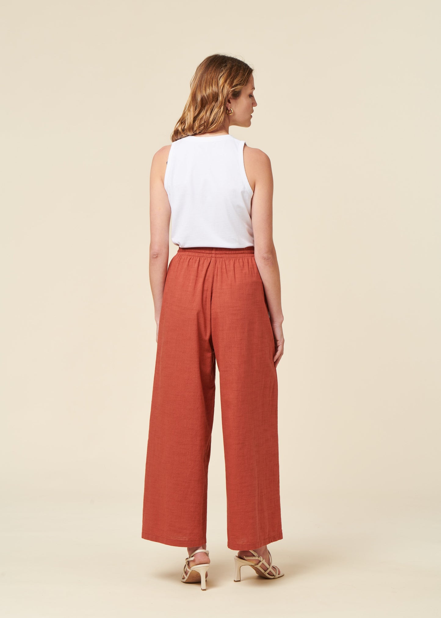 Pantalon ample en coton bio | terracotta "flared pant - dusty red"