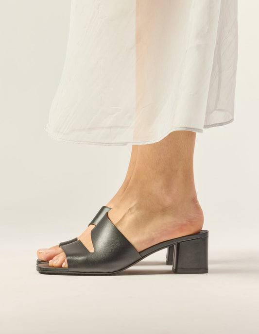 Mules à talon en cuir certifié | noir "Mules fika - cuir noir"