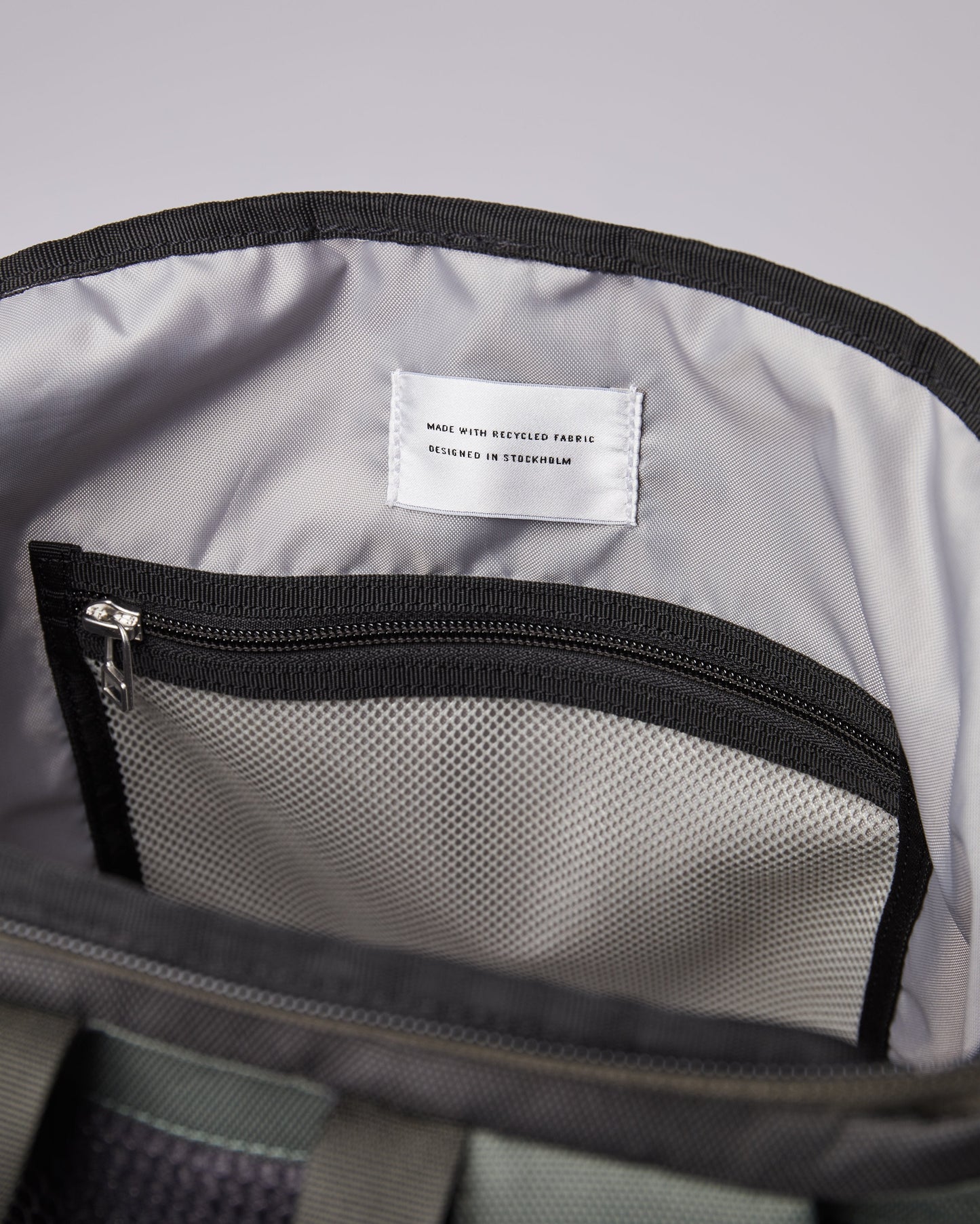 Sac à dos vert en matières recyclées - sune multi green with green webbing