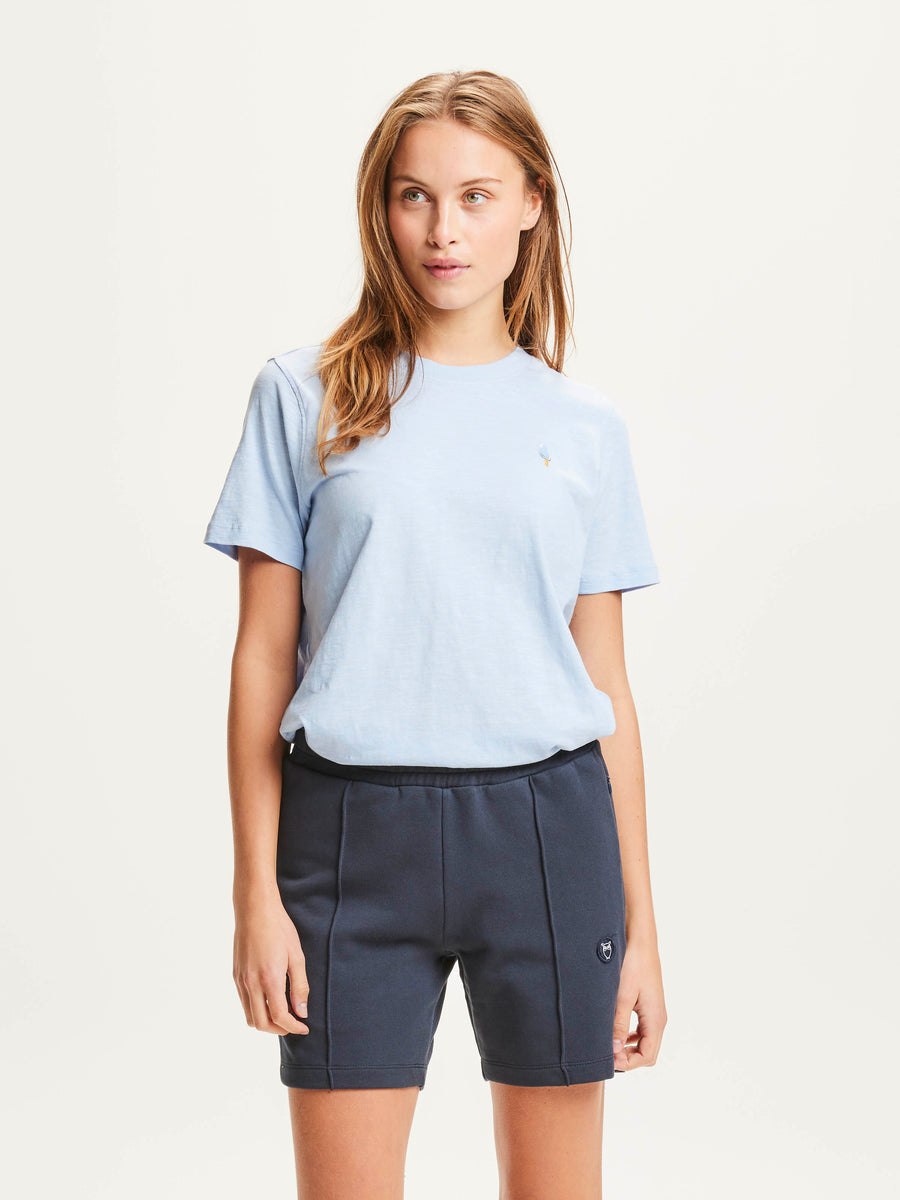T-shirt bleu ciel avec broderie en coton bio - slub icecream embroidery tee chambray blue