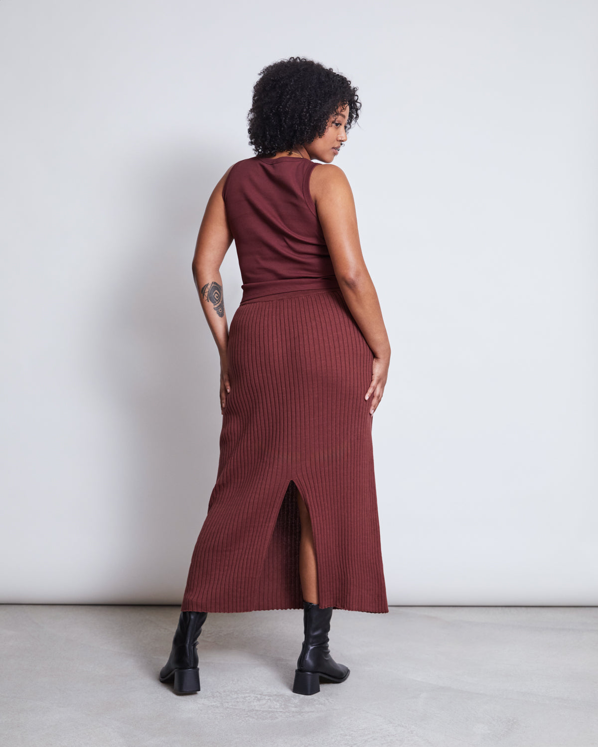 Jupe longue maille en coton bio | bordeaux "ebba - intense rust"