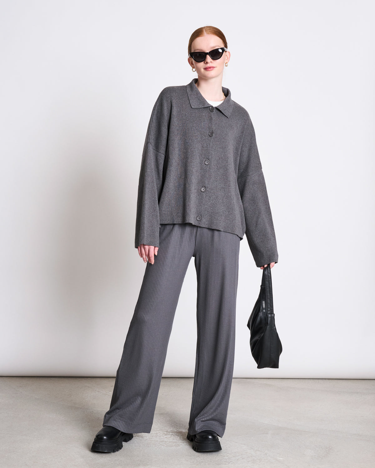 Pantalon ample côtelé en tencel | gris "smilla - dark grey"