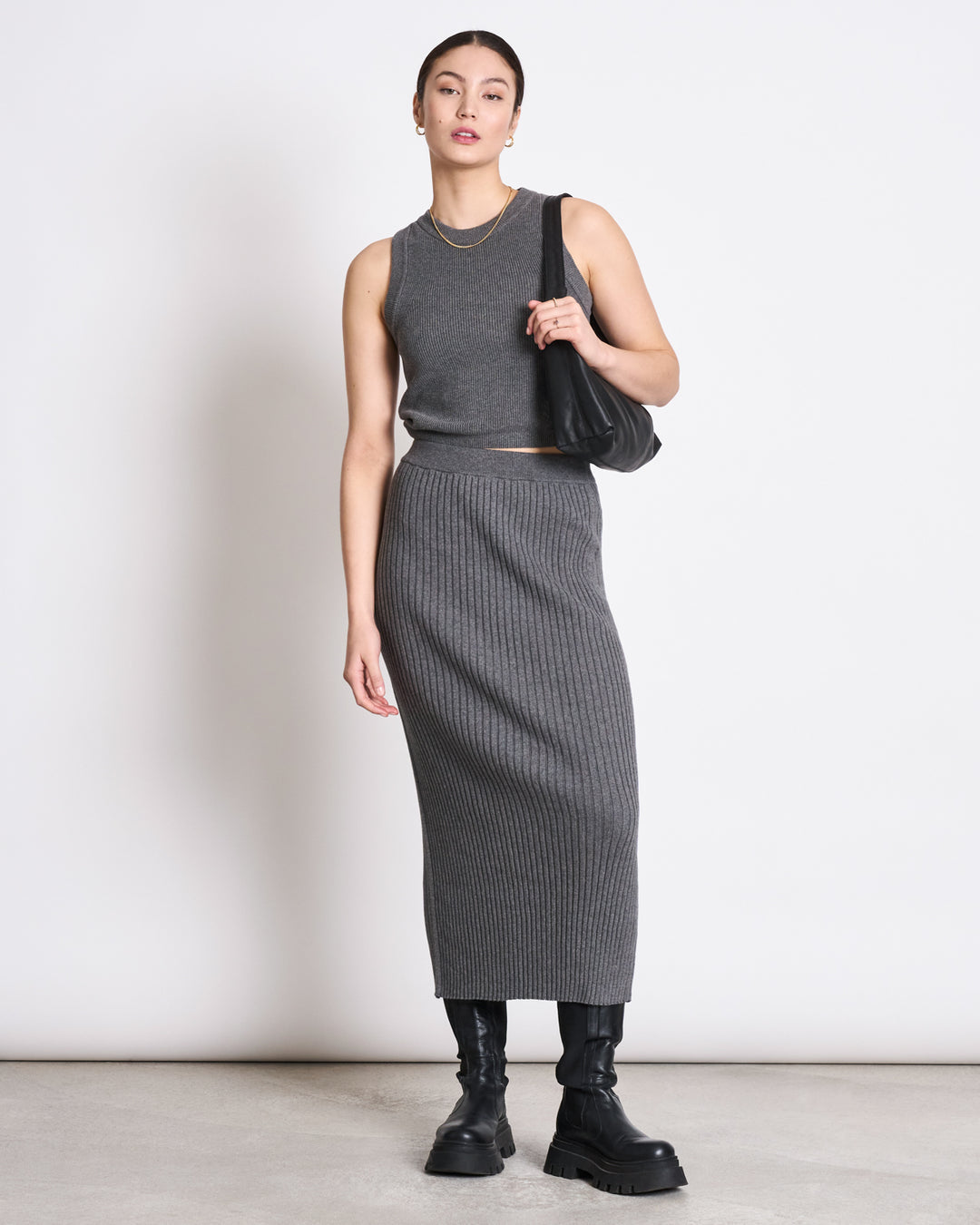 Jupe longue côtelée en coton bio | Gris côtelé "ebba dark grey"