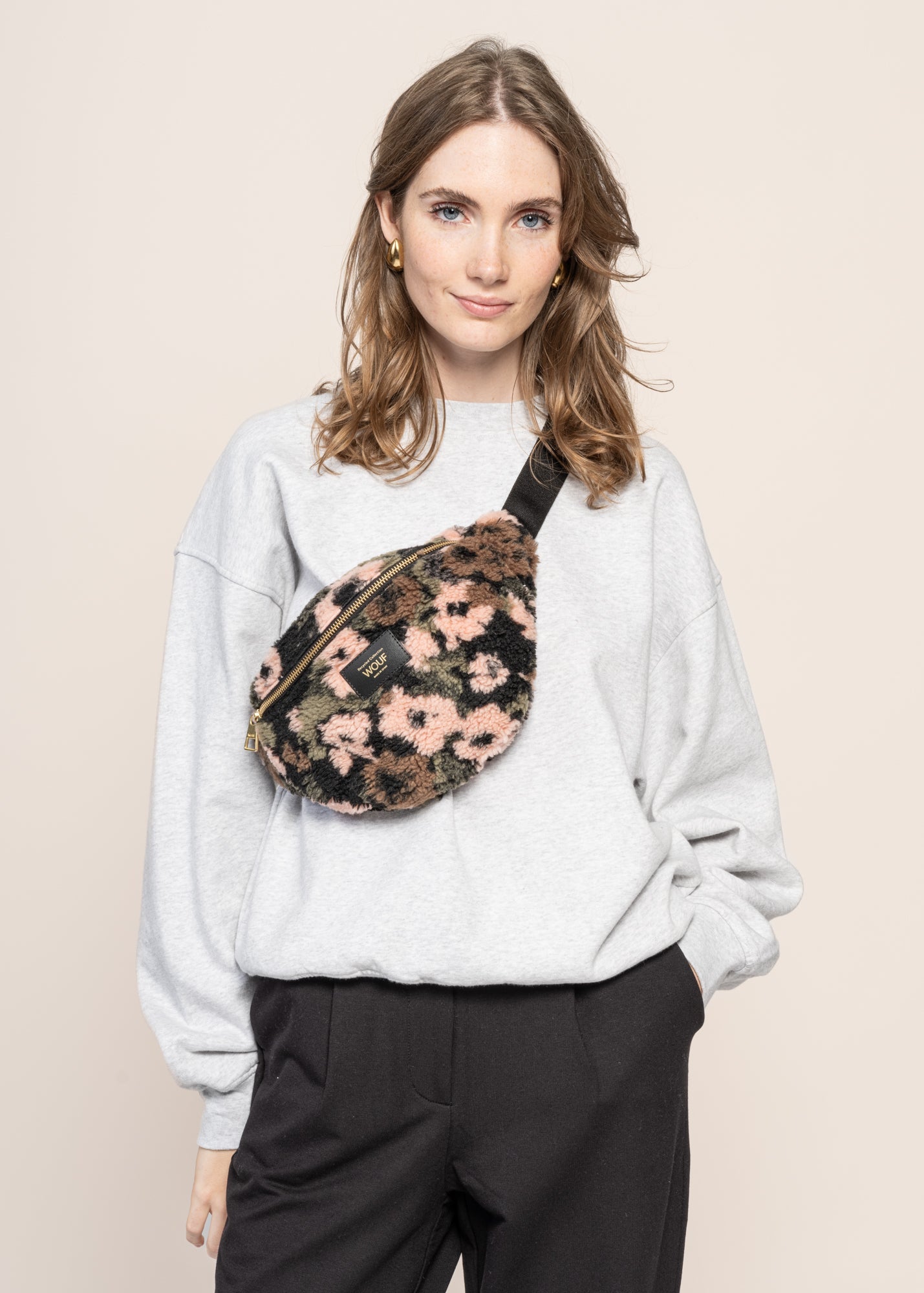 Banane en matières recyclées | fleuri "margot waistbag"