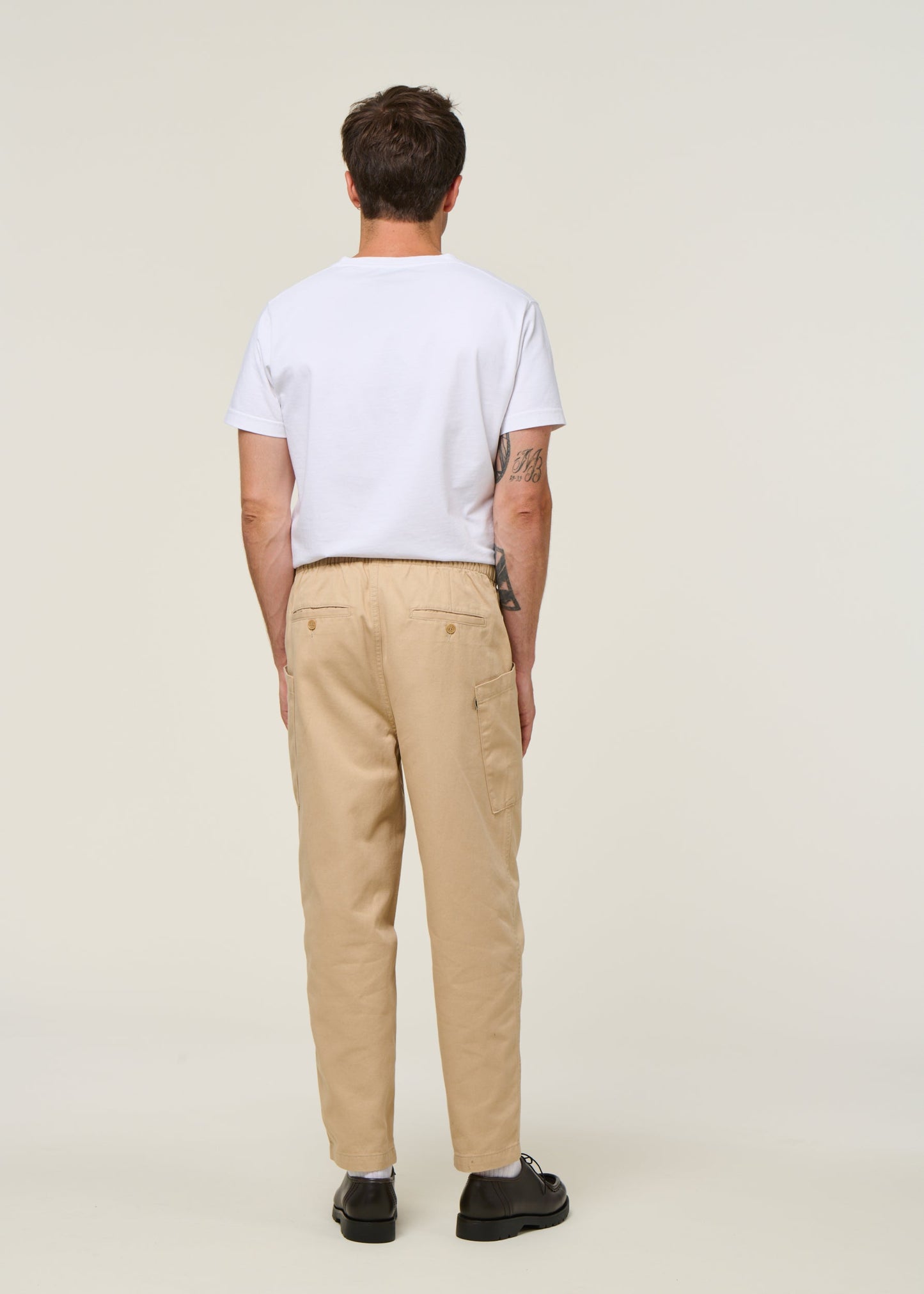 Pantalon large cargo en coton bio | crème "cream max pants"