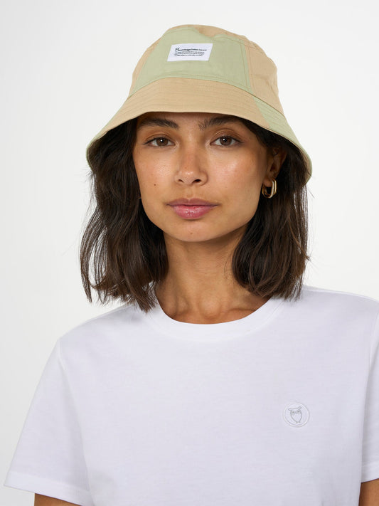 Bob vert et orange en coton bio - twill block bucket hat multi color