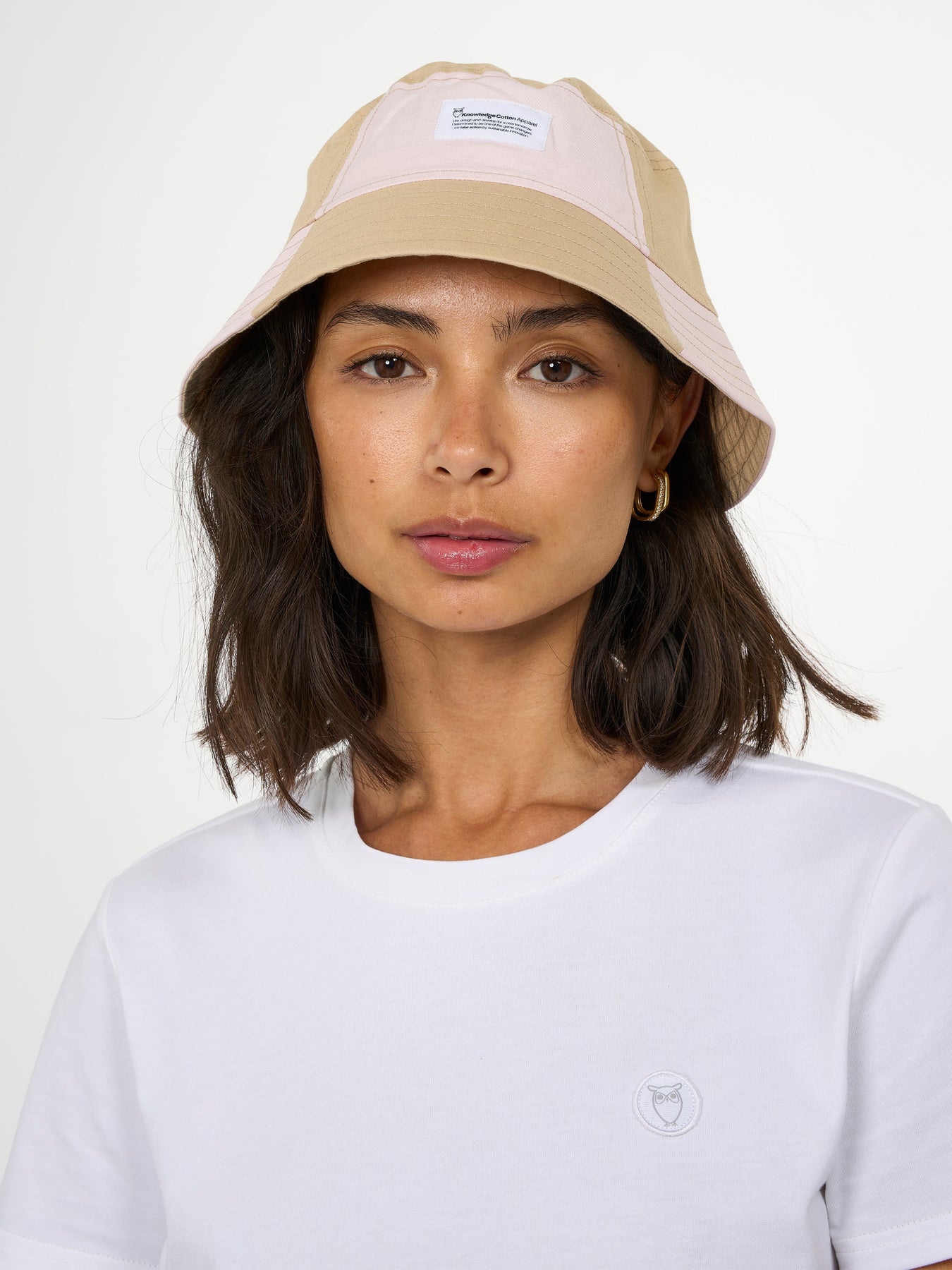 Bob beige et rose en coton bio - twill block bucket hat block