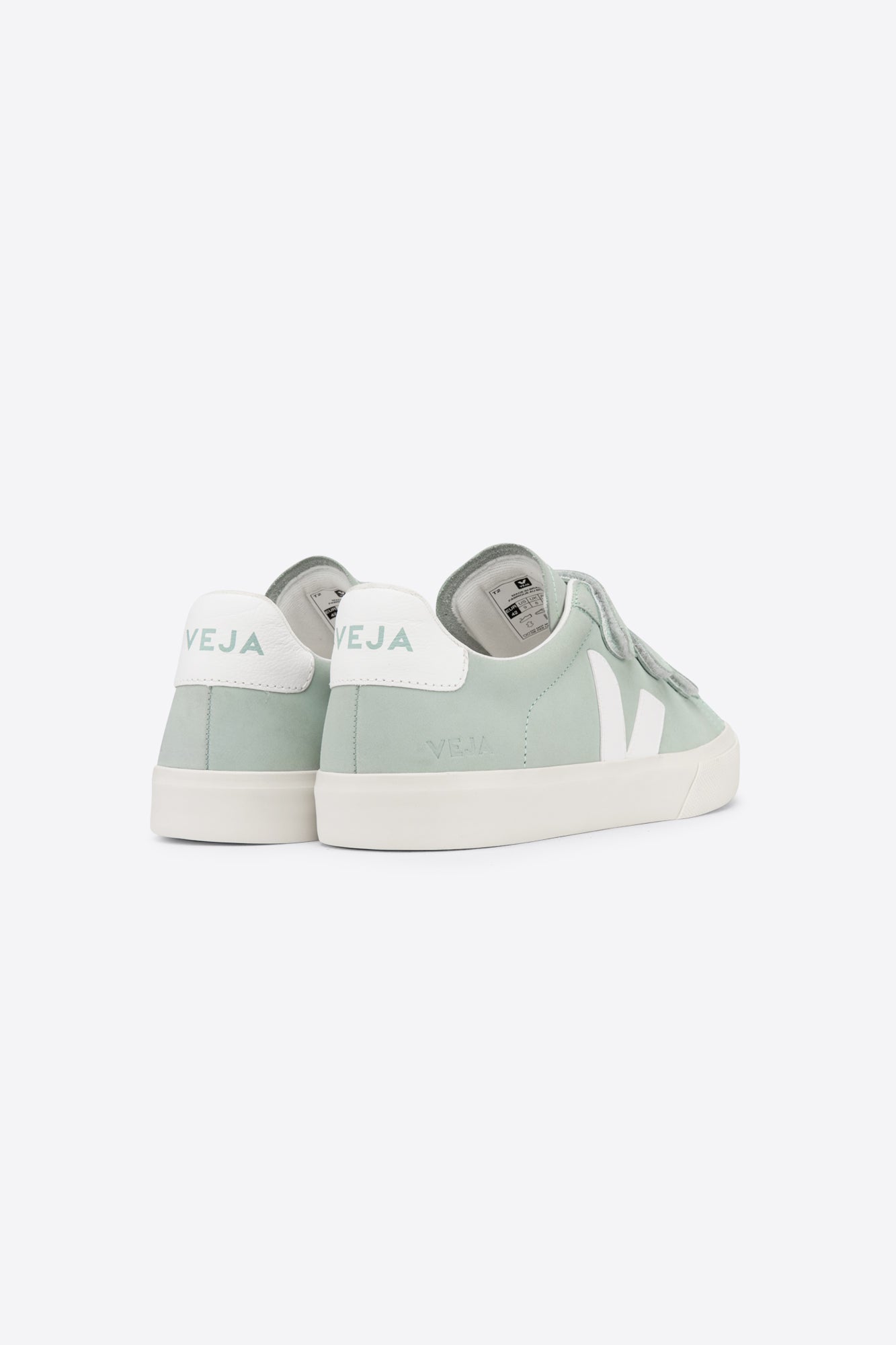 Baskets recife logo nubuck matcha white