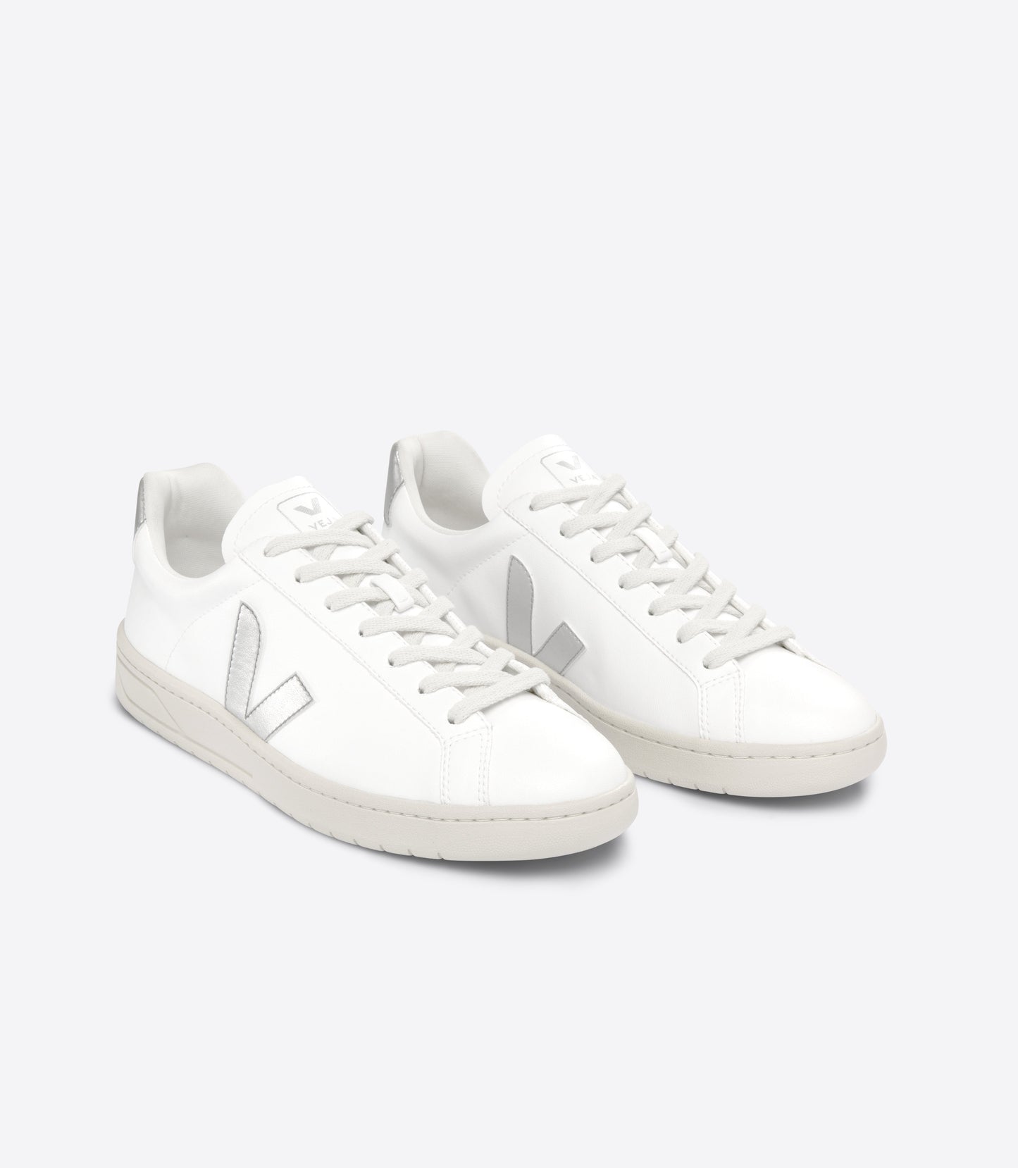 Baskets basses en cwl | blanc et argent "urca cwl white silver"
