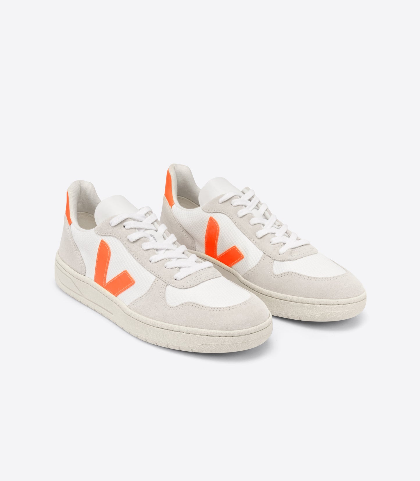 Baskets v-10 b-mesh white orange fluo