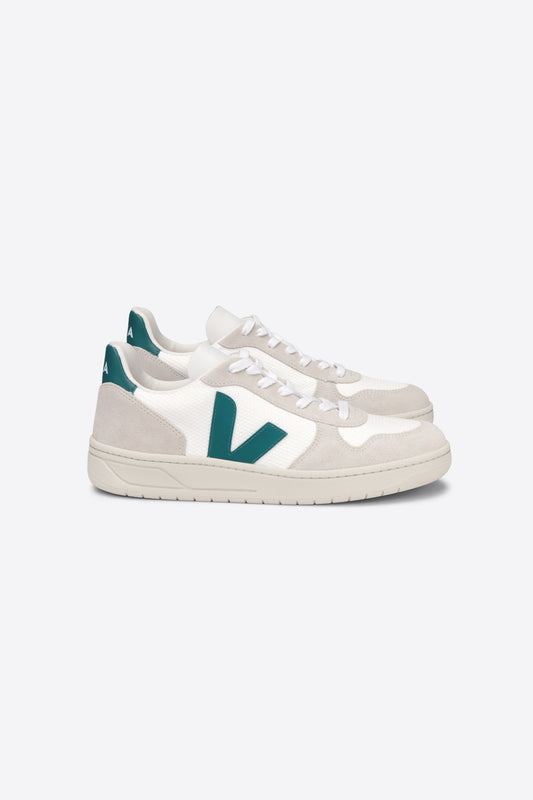 Baskets v-10 b-mesh white brittany