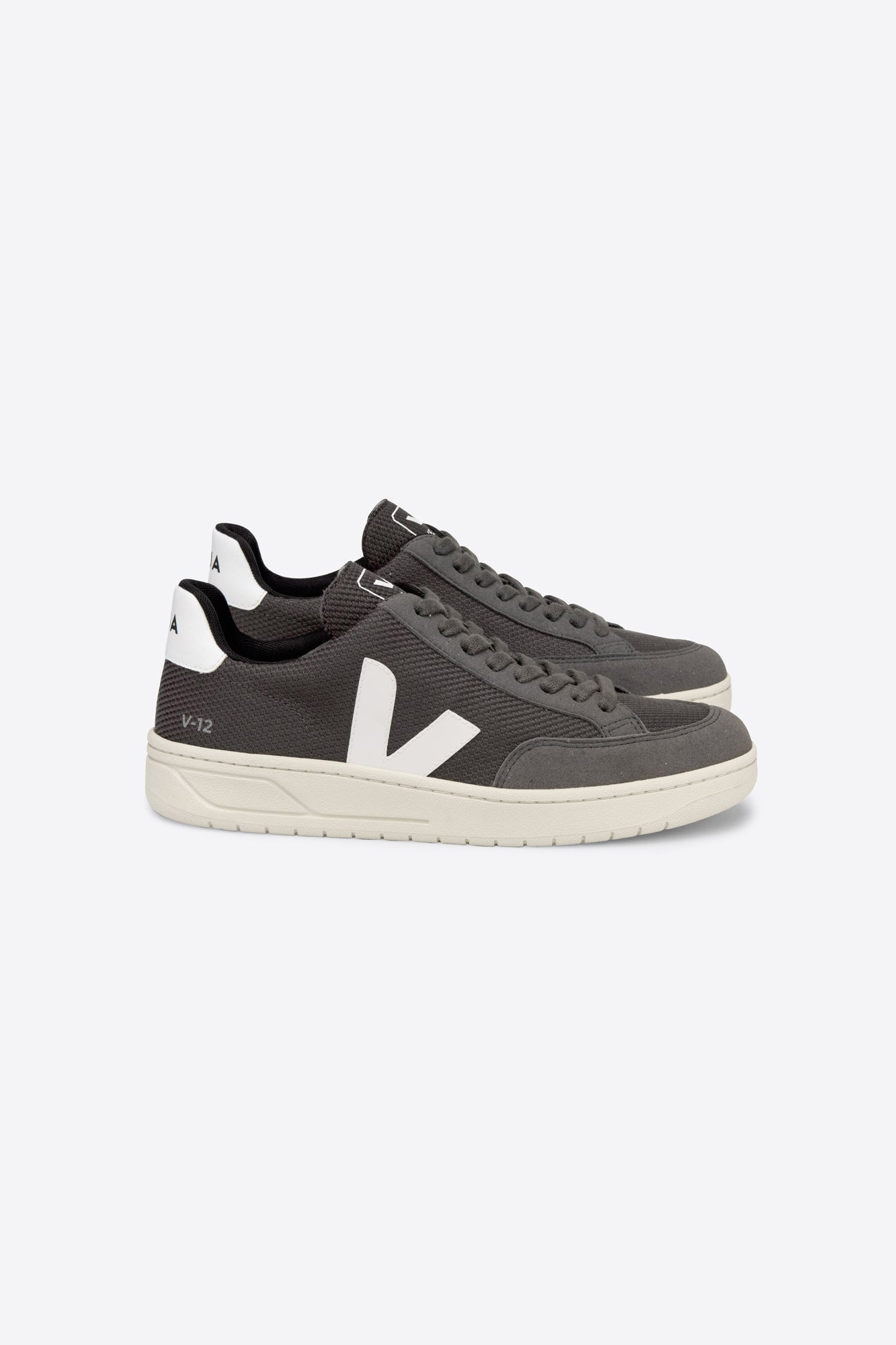 Baskets v-12 B-Mesh graphite white