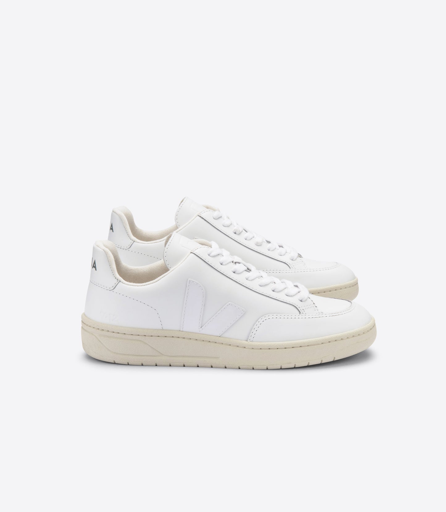 Baskets en cuir certifié | blanc "v-12 leather extra-white"