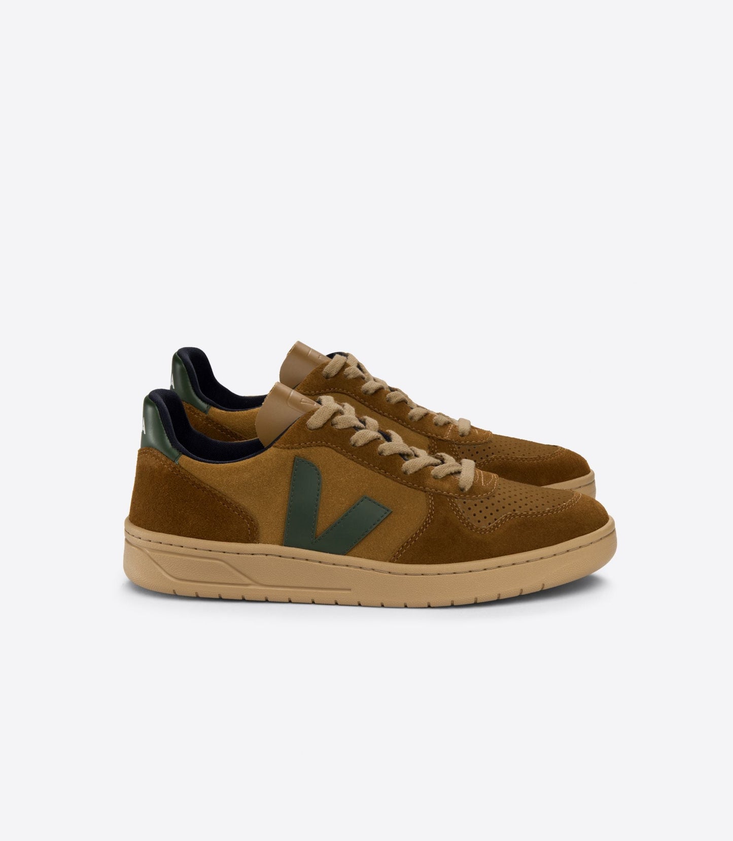 Baskets v-10 suede camel cyprus multico