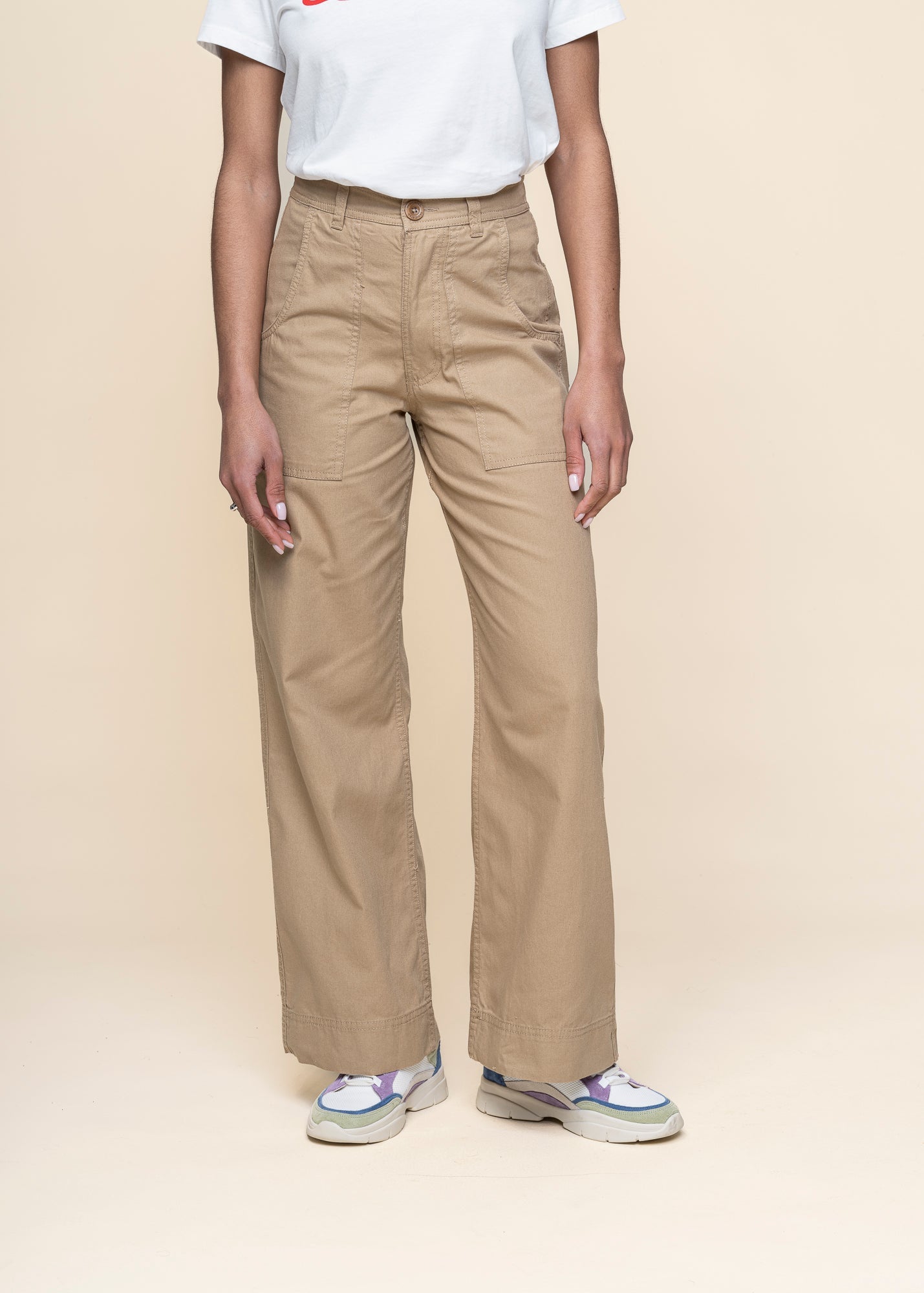 Pantalon ample en coton bio | camel "workwear pants vara canvas kelp beige"