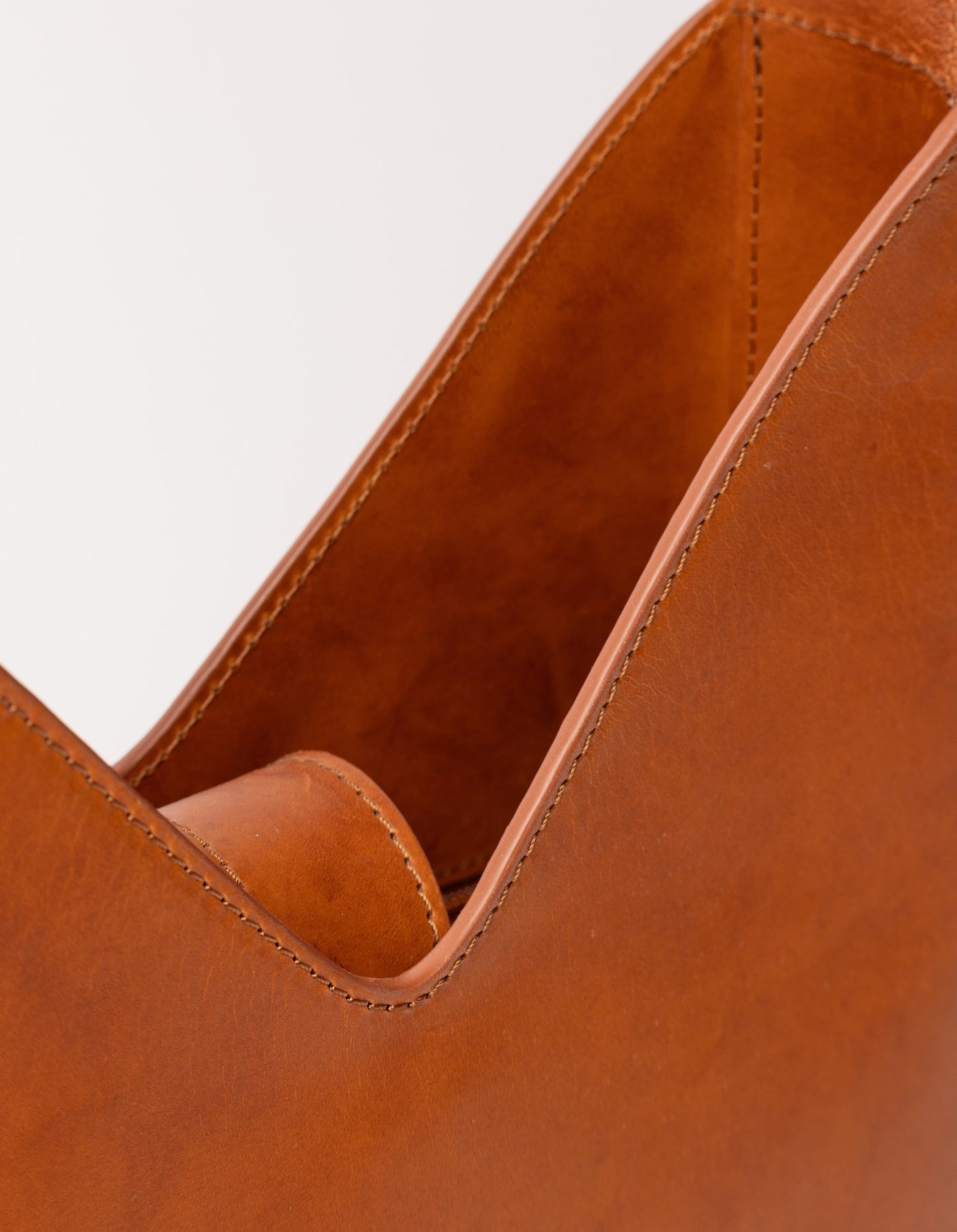Sac à main en cuir tannage végétal | marron "vicky cognac classic leather"