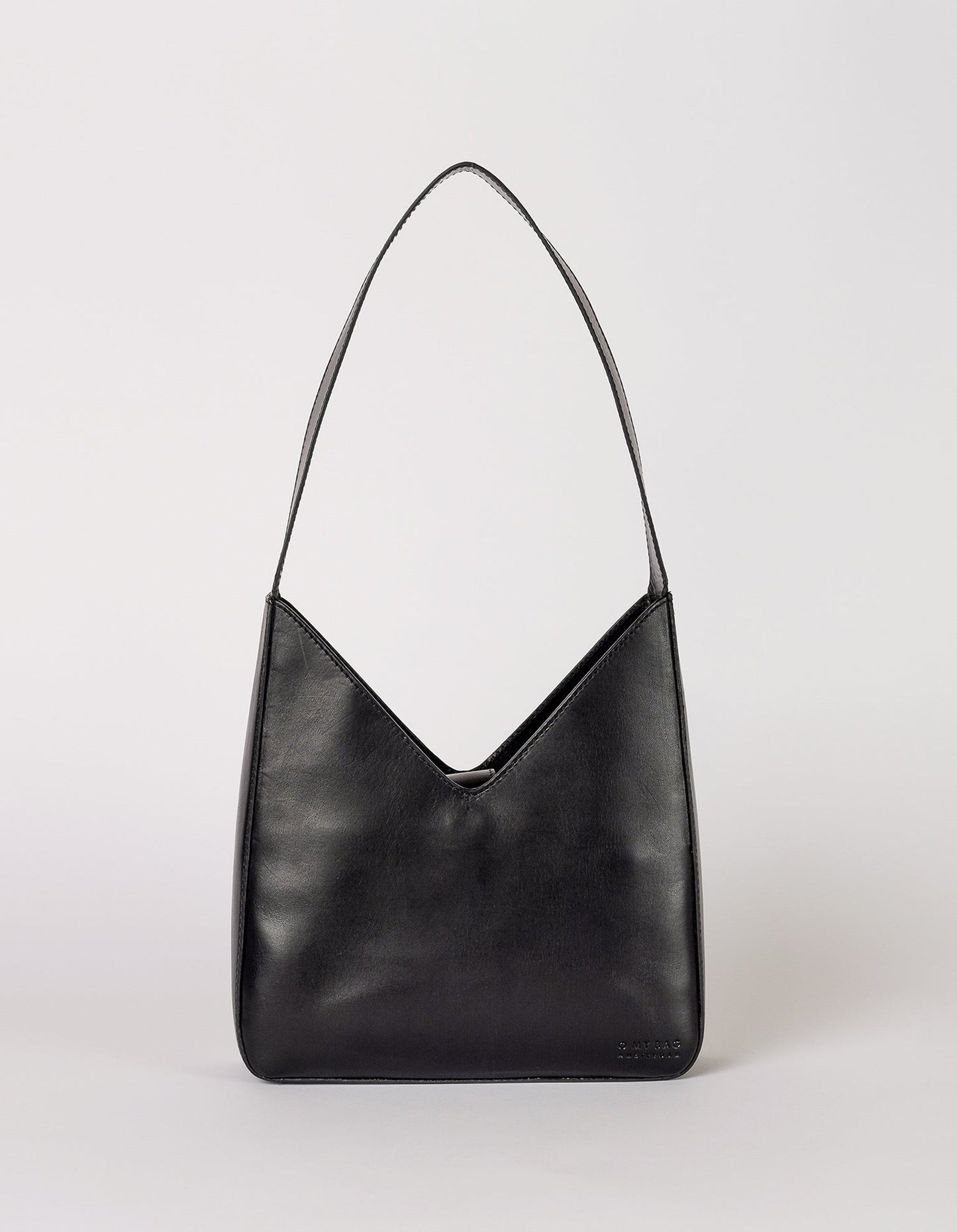 Sac à main en cuir tannage végétal | noir "Vicky black classic leather"