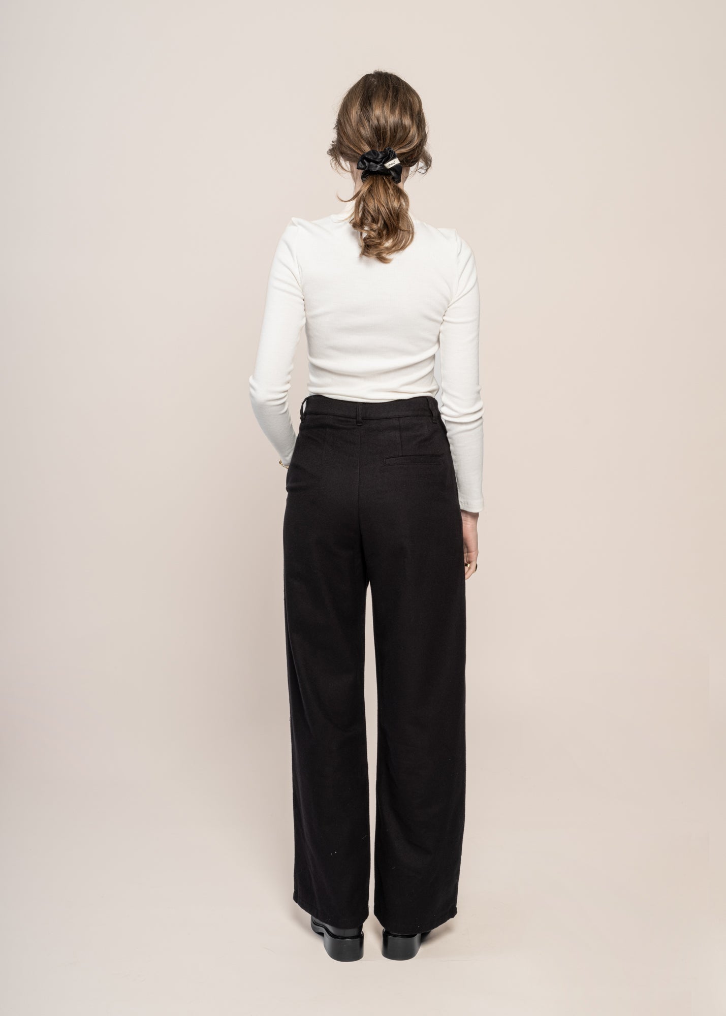 Pantalon ample flannelle en coton bio | noir "flannel pantalone - true black"