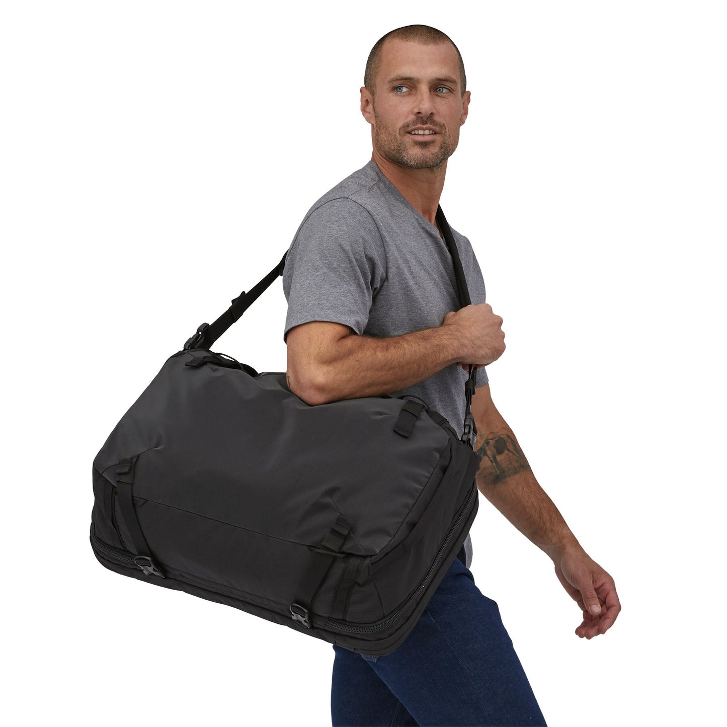 Sac de voyage fonctionnel 45L en matière recyclée | Noir "black hole mlc"