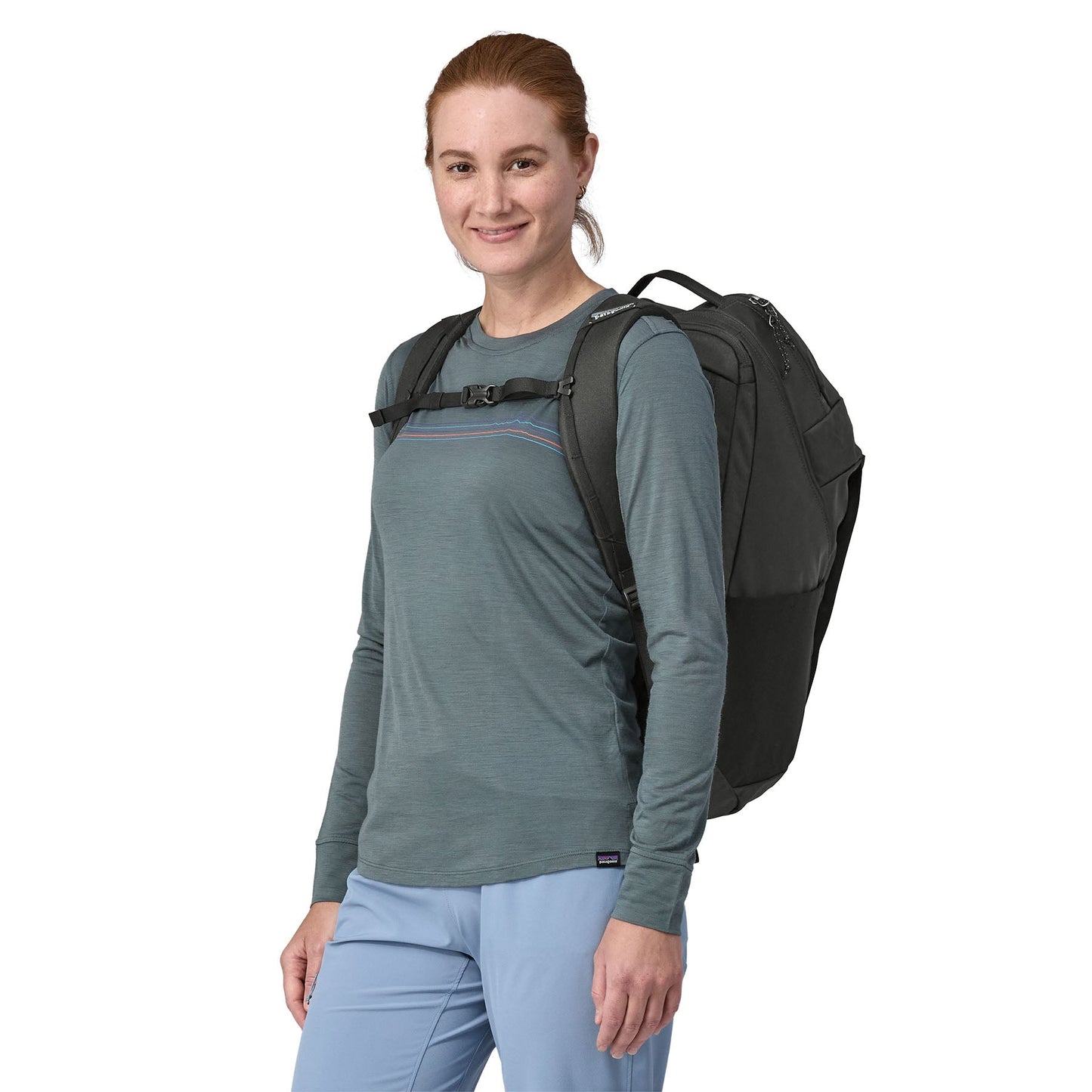Sac à dos 32L en recyclé | Noir "black hole pack 32l"