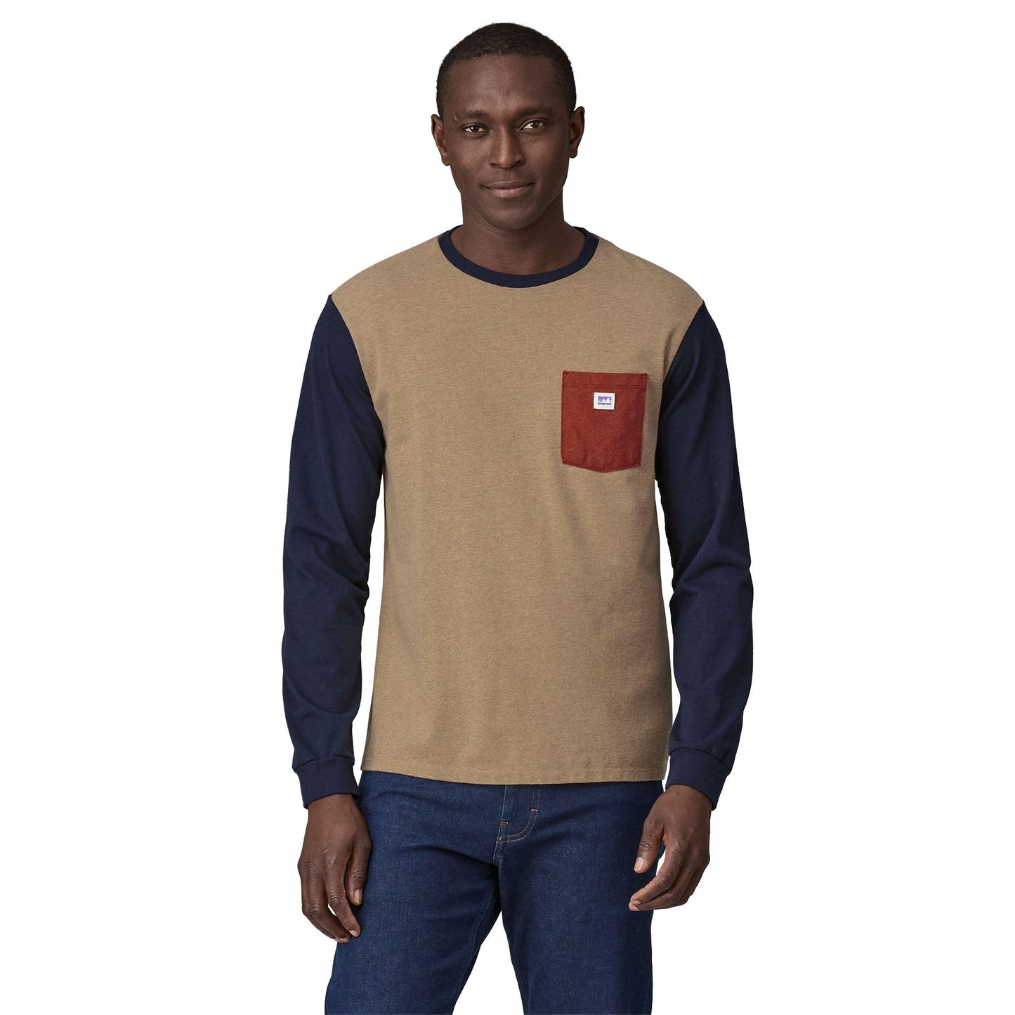 T-shirt manches longues en matière recyclée | marron "l/s shop sticker pocket responsibili tee grayling brown"