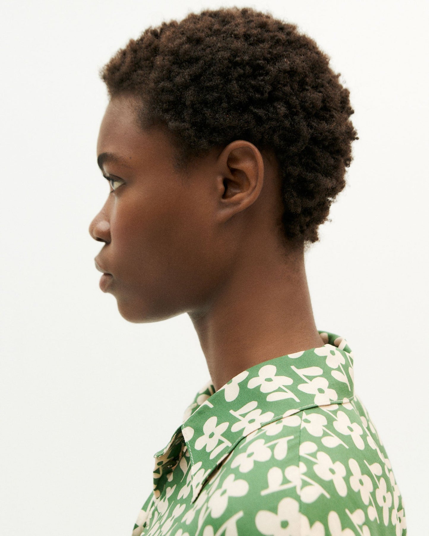 Chemise verte à motifs fleuris en ecovero - daisy kati blouse