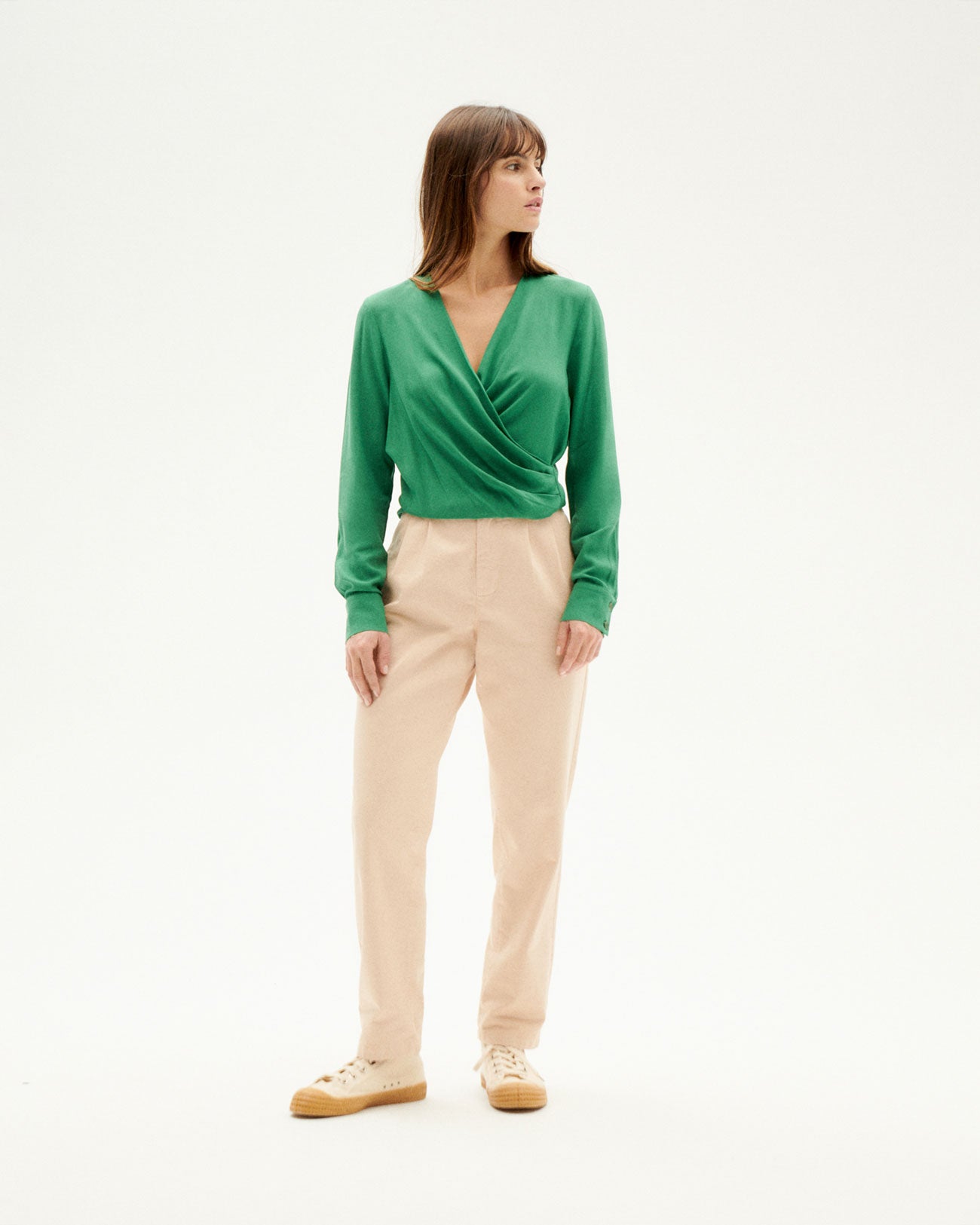 Blouse croisée en ecovero | Vert "clover green dione blouse"