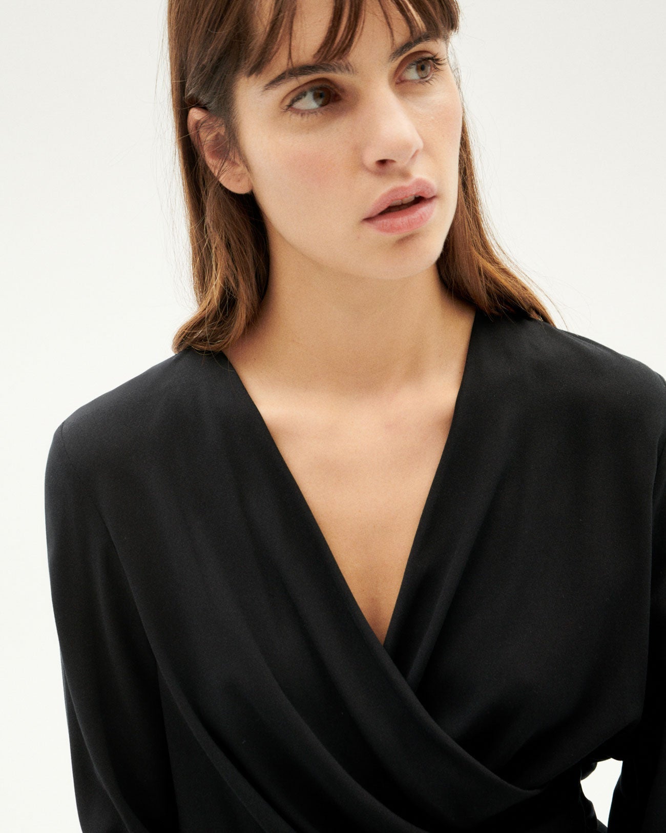 Blouse croisée en ecovero | Noir "black dione blouse"