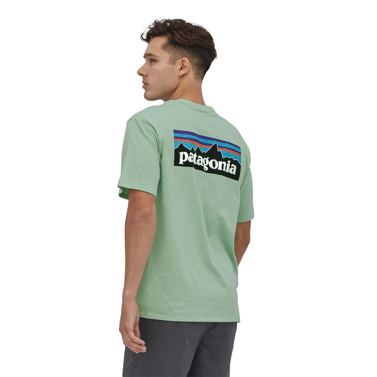 T-shirt imprimé vert en recyclé - P6 Logo tea green
