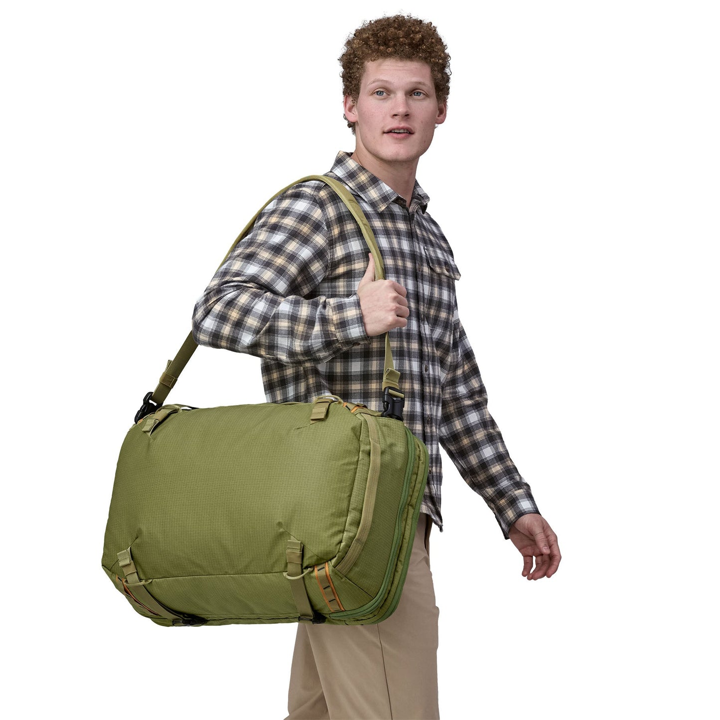 Sac de voyage fonctionnel 45L en matière recyclée | Vert "black hole mlc buckhorn green"