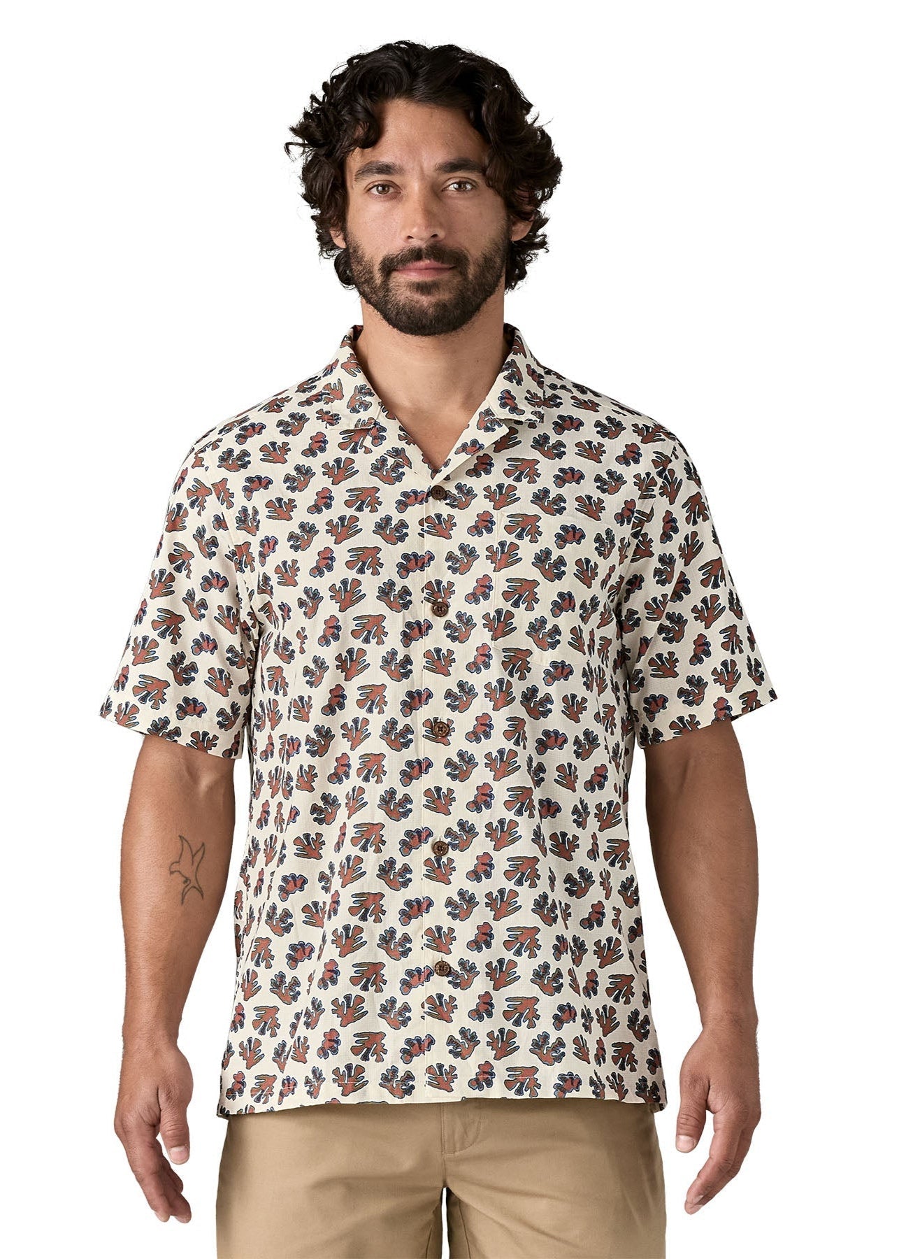 Chemise en coton bio | motifs "tidal threads camp shirt - oh coral: wool white"