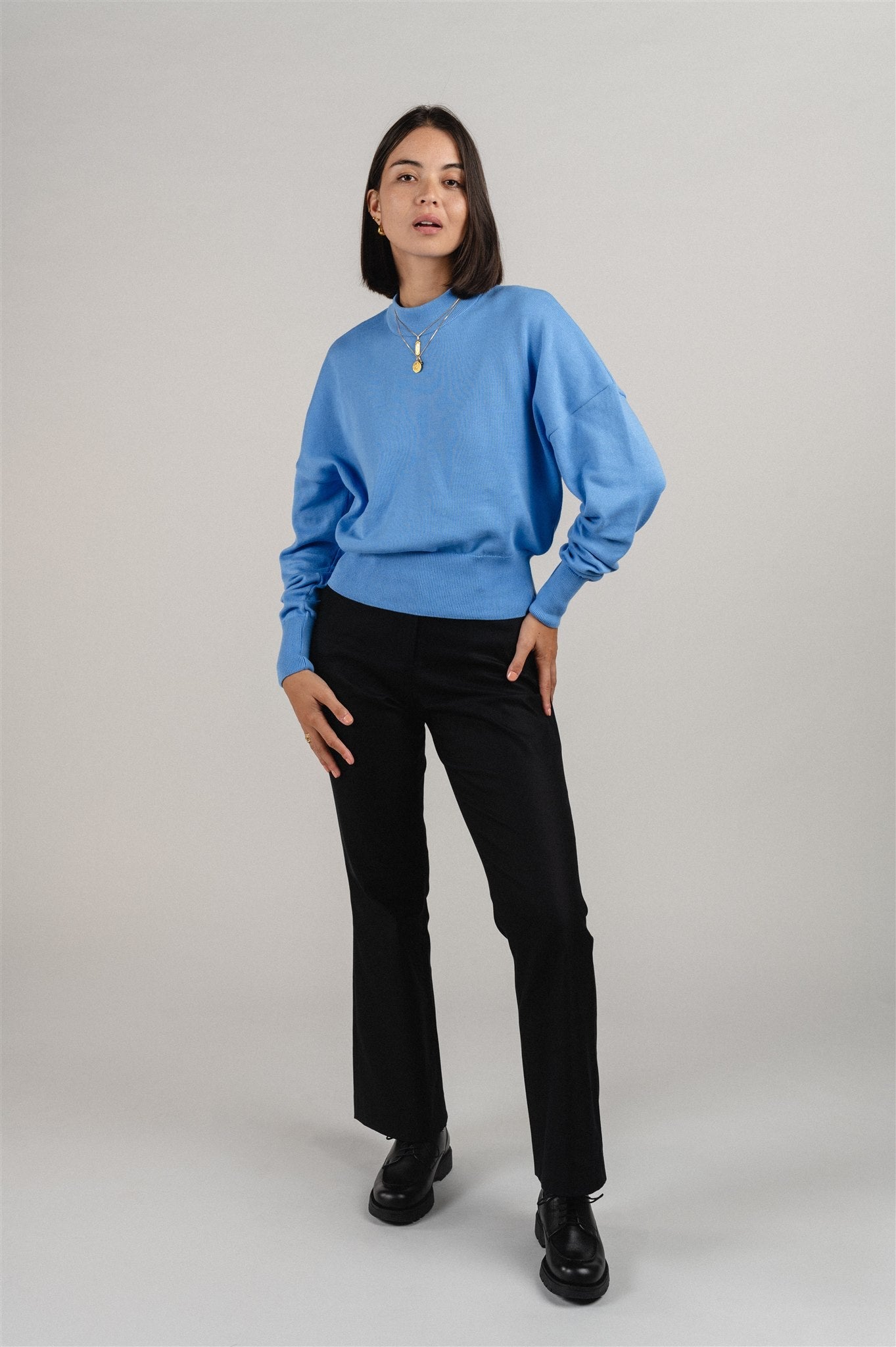 Pull oversize en coton bio | Bleu "yin azure blue"