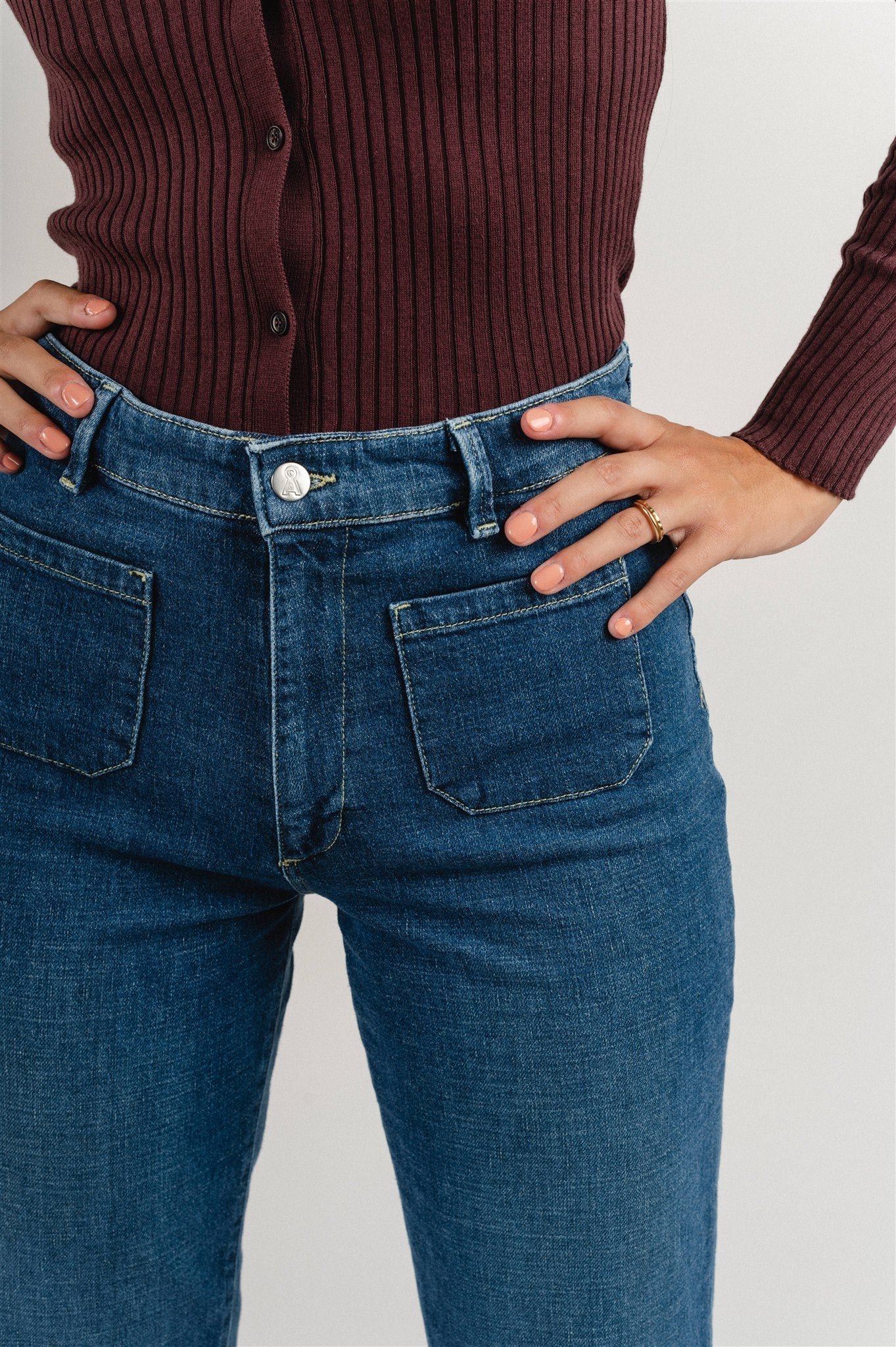Jean flared bleu foncé en coton bio et chanvre-  rumaa hemp true mid blue