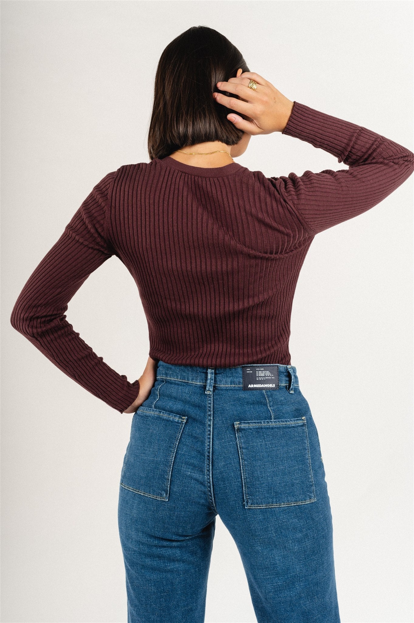 Jean flared bleu foncé en coton bio et chanvre-  rumaa hemp true mid blue