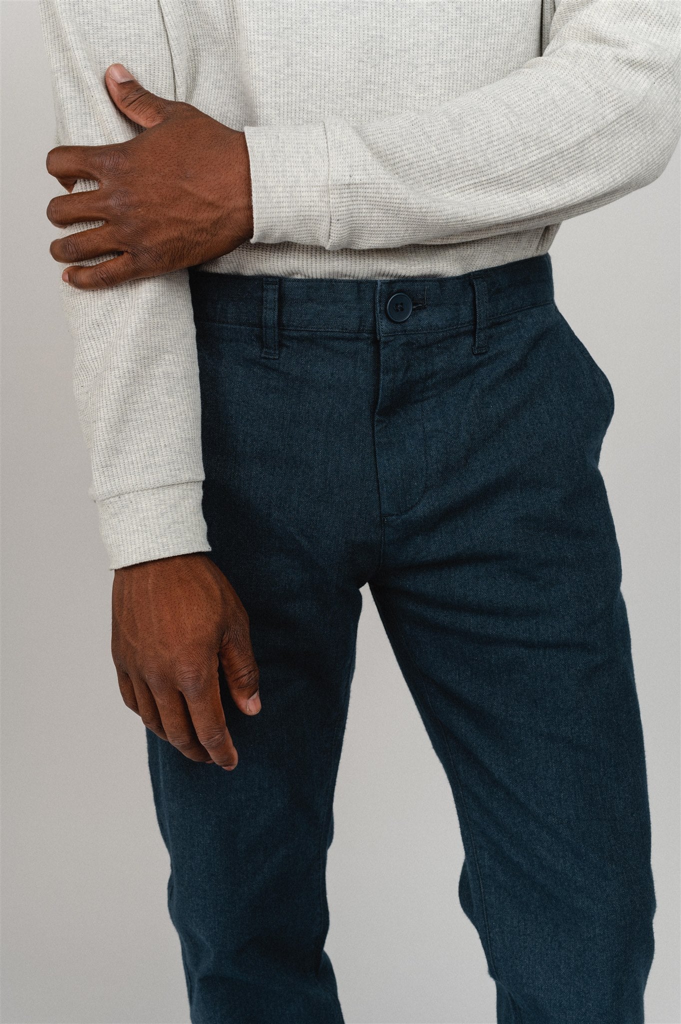 Chino slim bleu nuit en flanelle de coton bio - luca slim flannel chino total eclipse