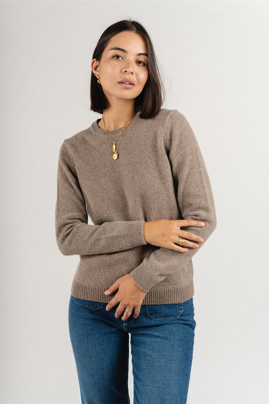 Pull col rond marron en laine mérinos recyclée - warm taupe