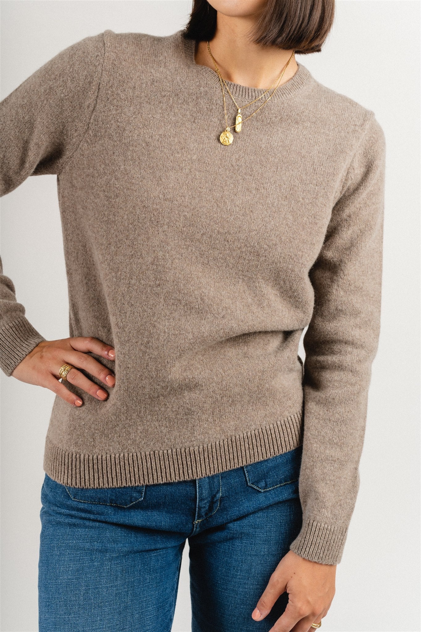 Pull col rond marron en laine mérinos recyclée - warm taupe
