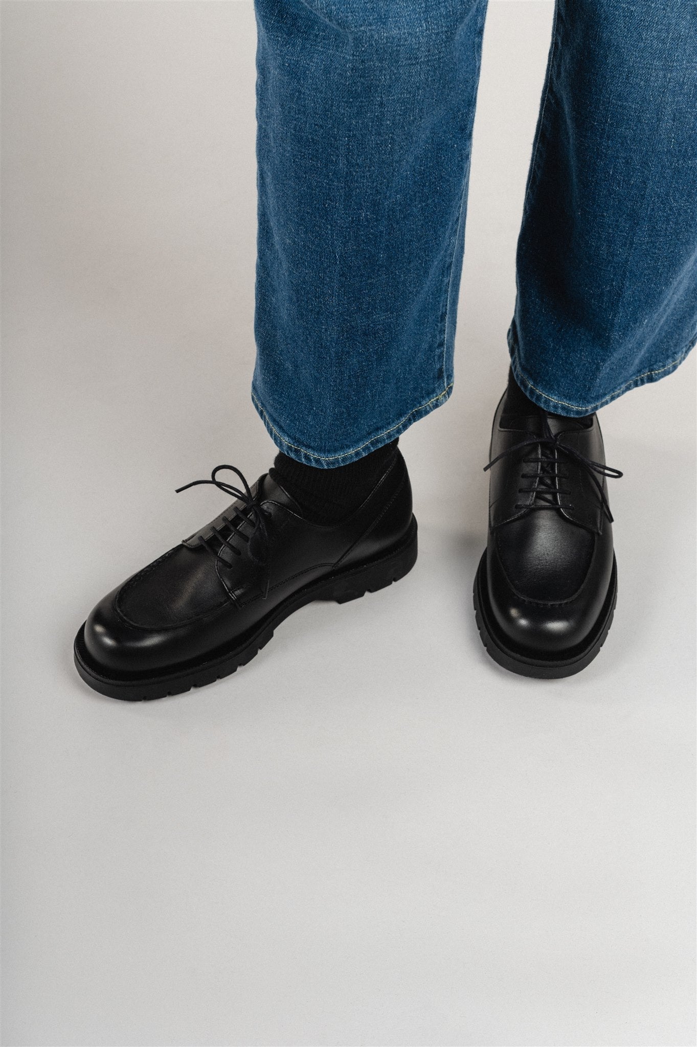 Derbies made in France en cuir tannage végétal | Noir "frodan noir vgt"
