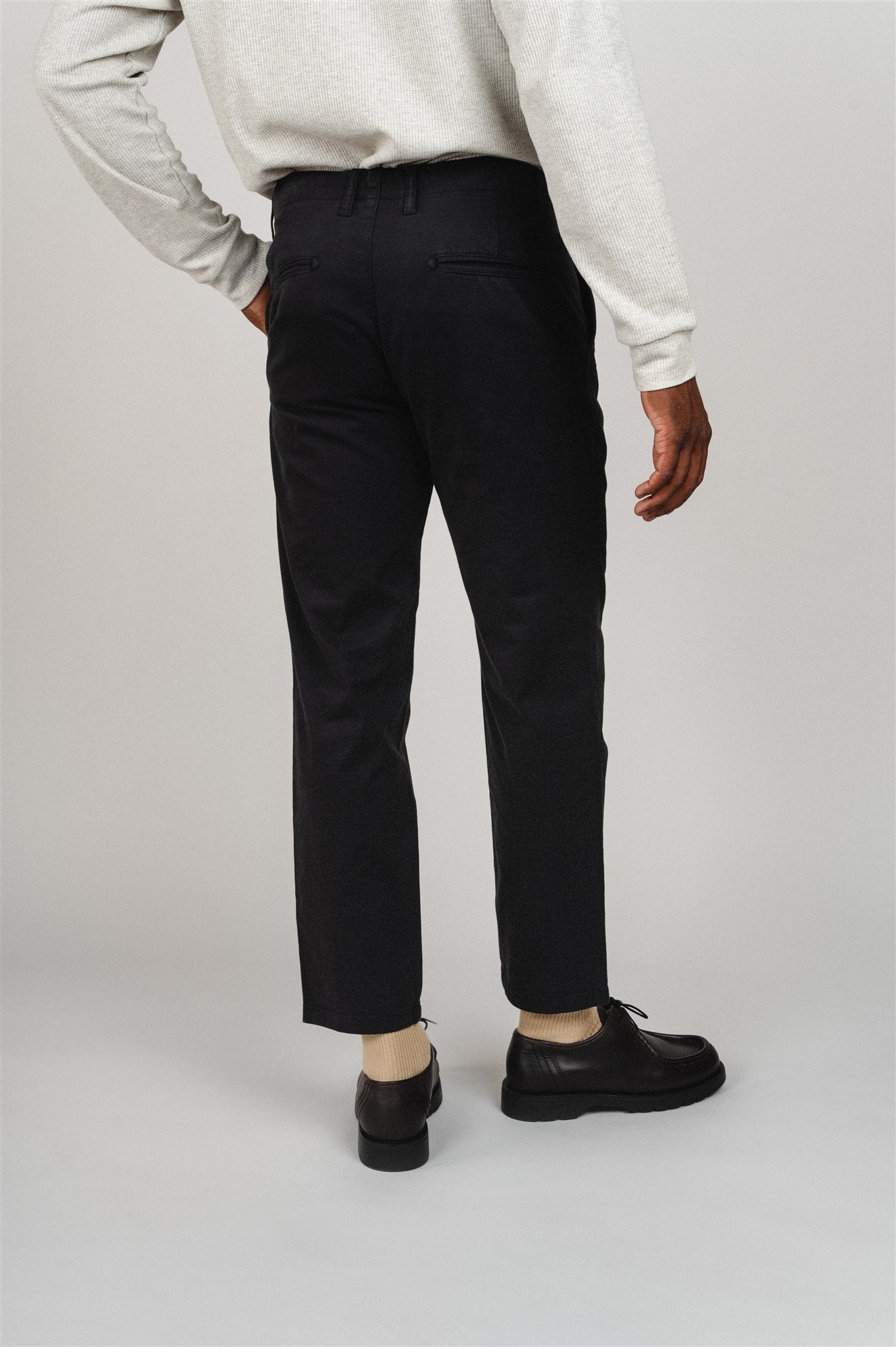 Chino en coton bio | noir "luca comfort chino black jet"