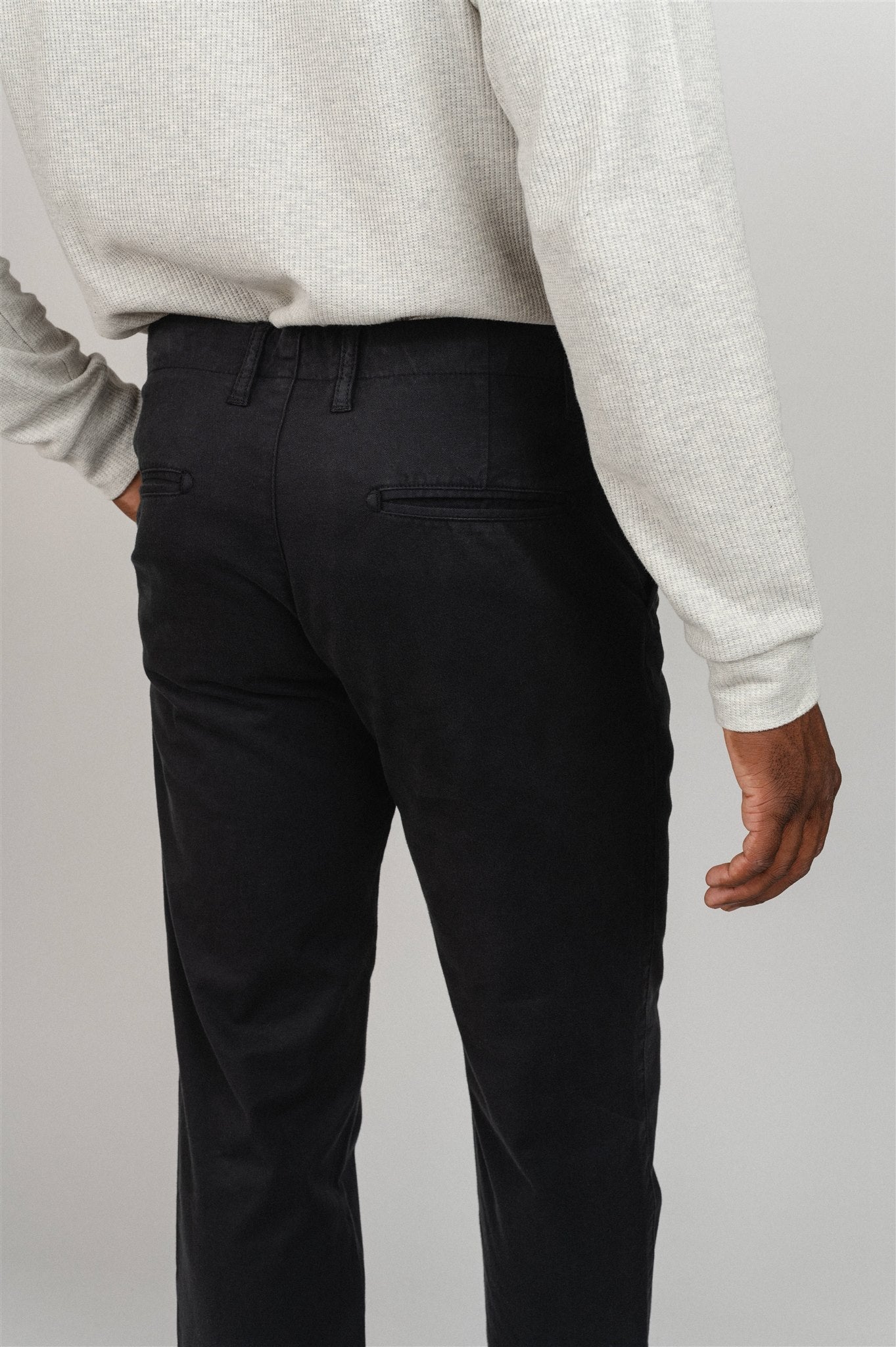 Chino en coton bio | noir "luca comfort chino black jet"
