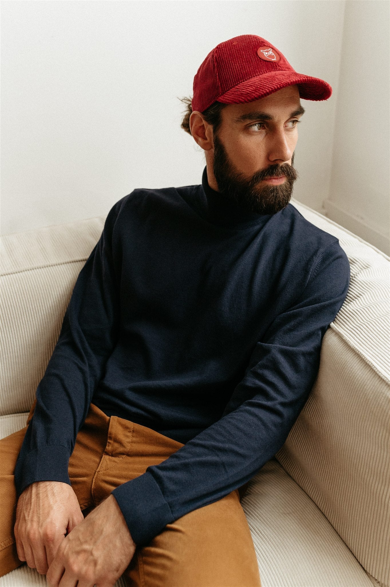 Casquette rouge en velours de coton bio - 8 wales corduroy cap rhubarb
