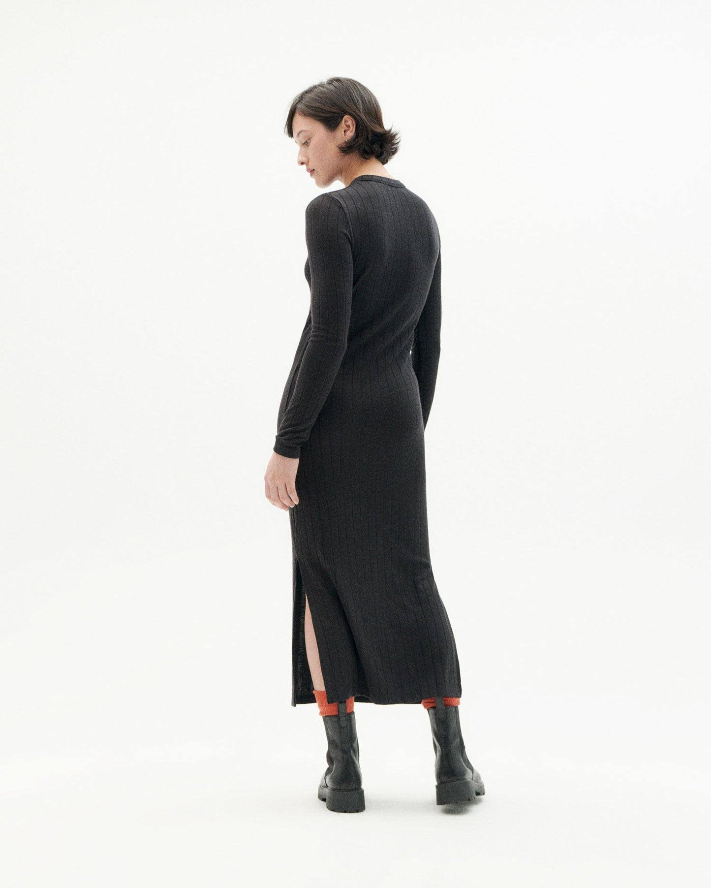 Robe longue moulante en laine côtelée | noir "black trash gina dress"