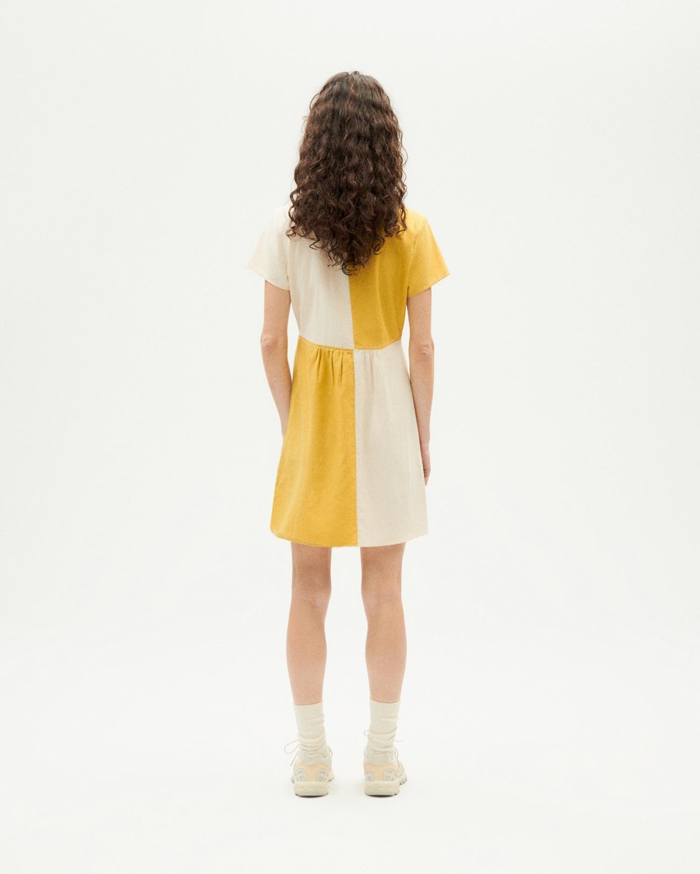 Robe en coton bio | Jaune et écru "ambar patched hebe dress ivory"