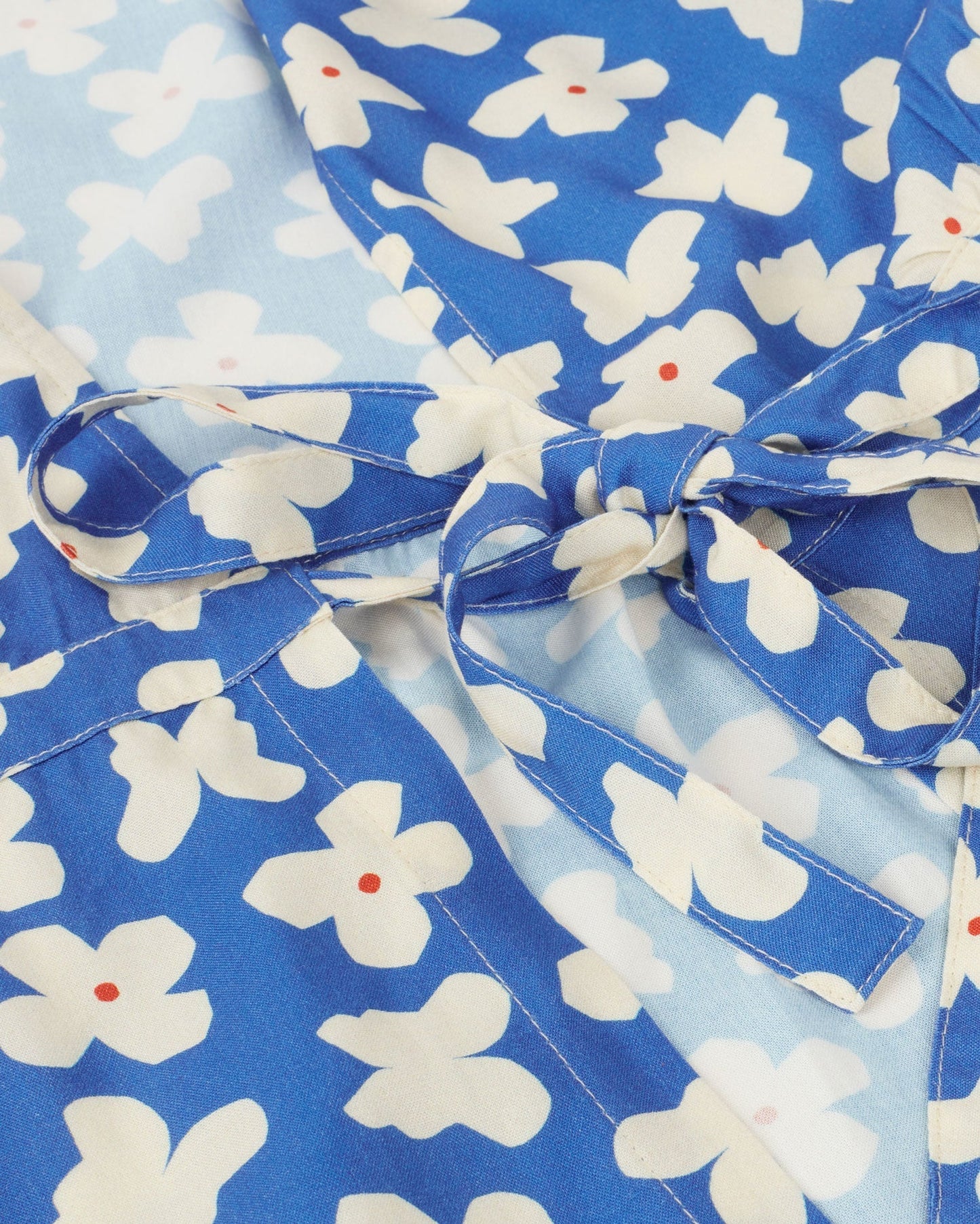 Robe midi à motifs en ecovero | bleu "small butterfly amapola dress"