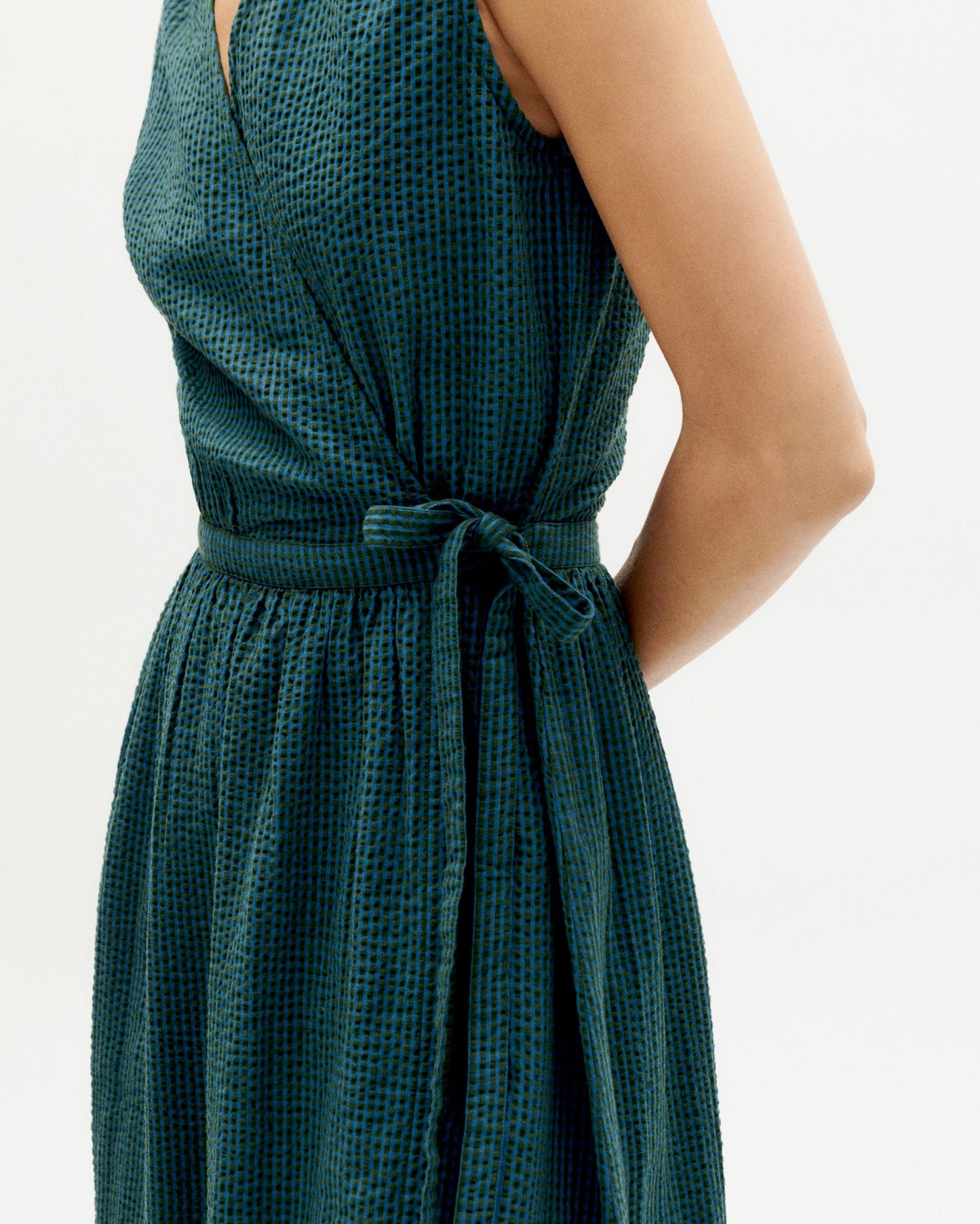 Robe midi à carreaux en coton bio | vert "bottle green checks seersucker amapola dress"
