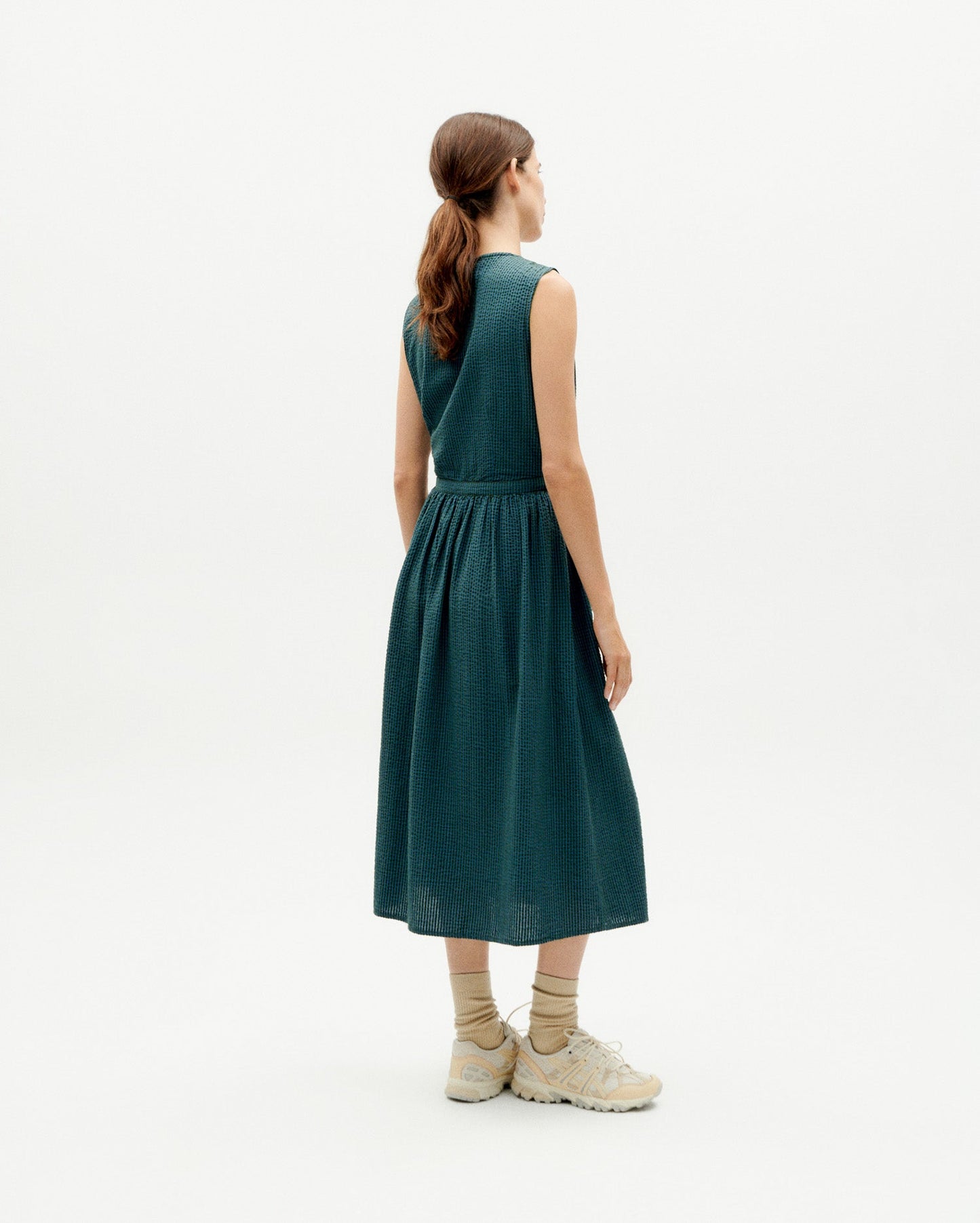 Robe midi à carreaux en coton bio | vert "bottle green checks seersucker amapola dress"