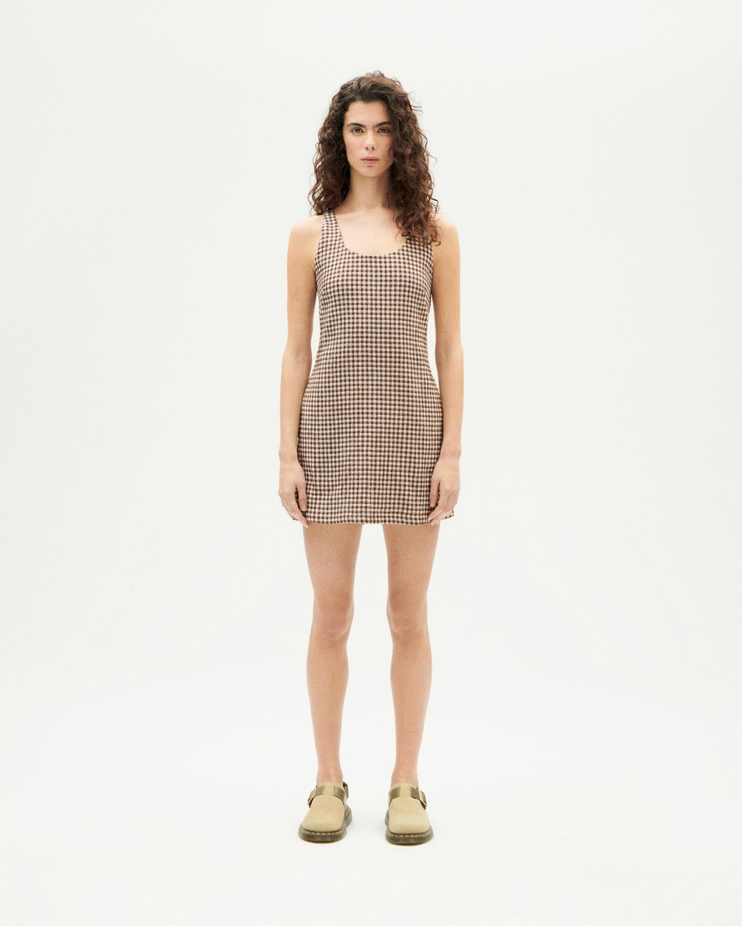 Robe short en coton bio | marron "chocolate seersucker mae dress"