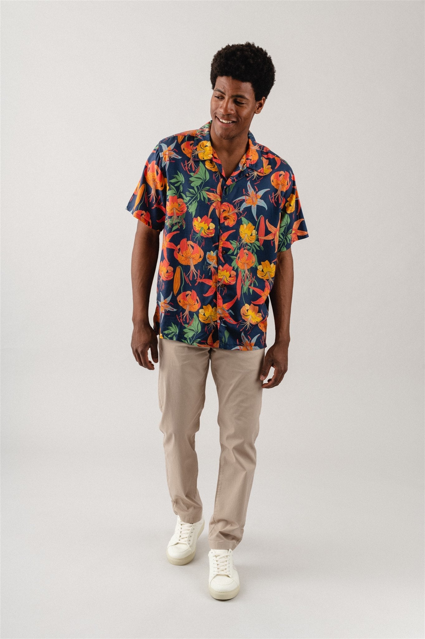 Chemise manches courtes en coton bio - Arvid Lilies deep blue